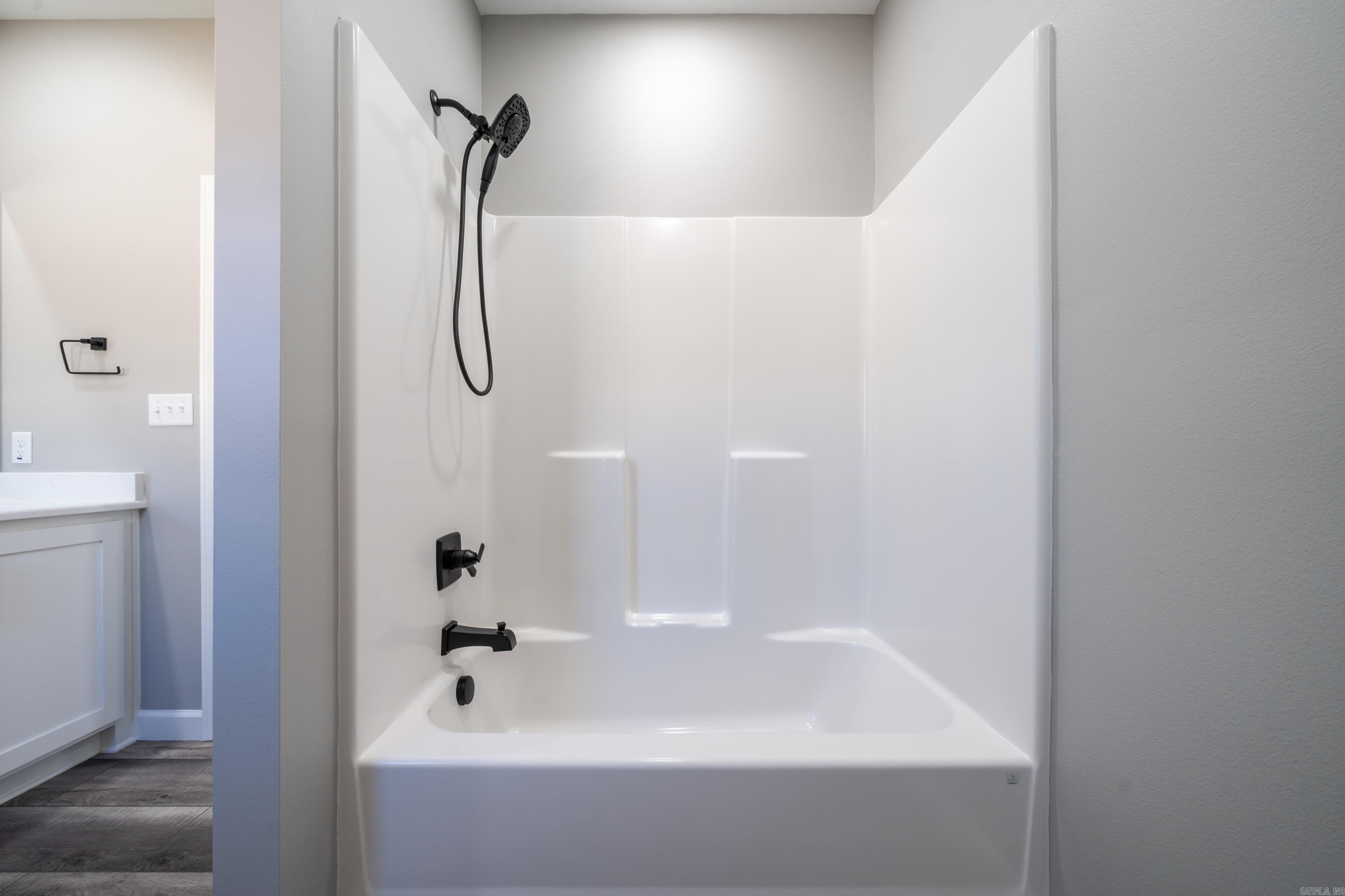 LEGACY POINTE - Residential