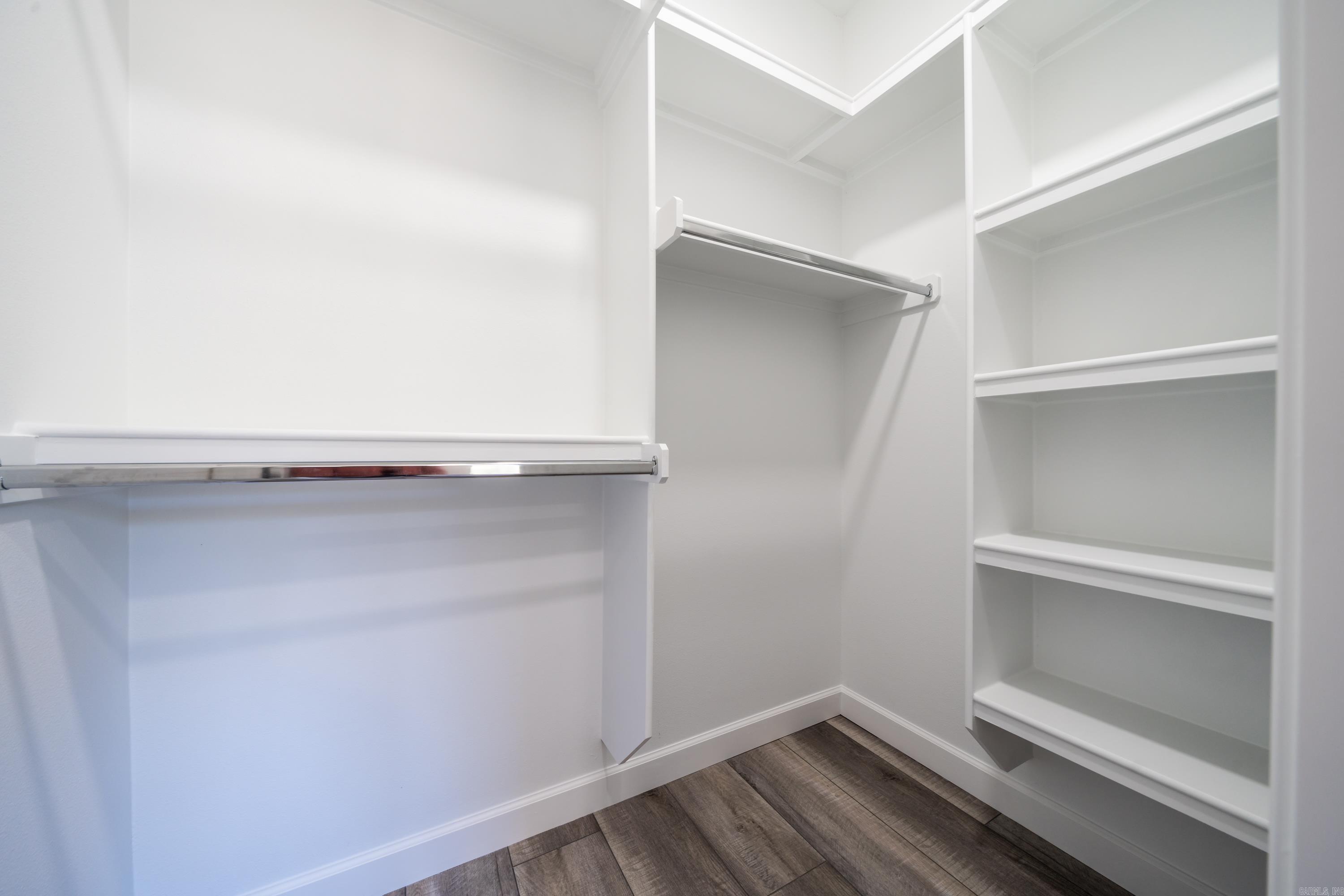 LEGACY POINTE - Residential