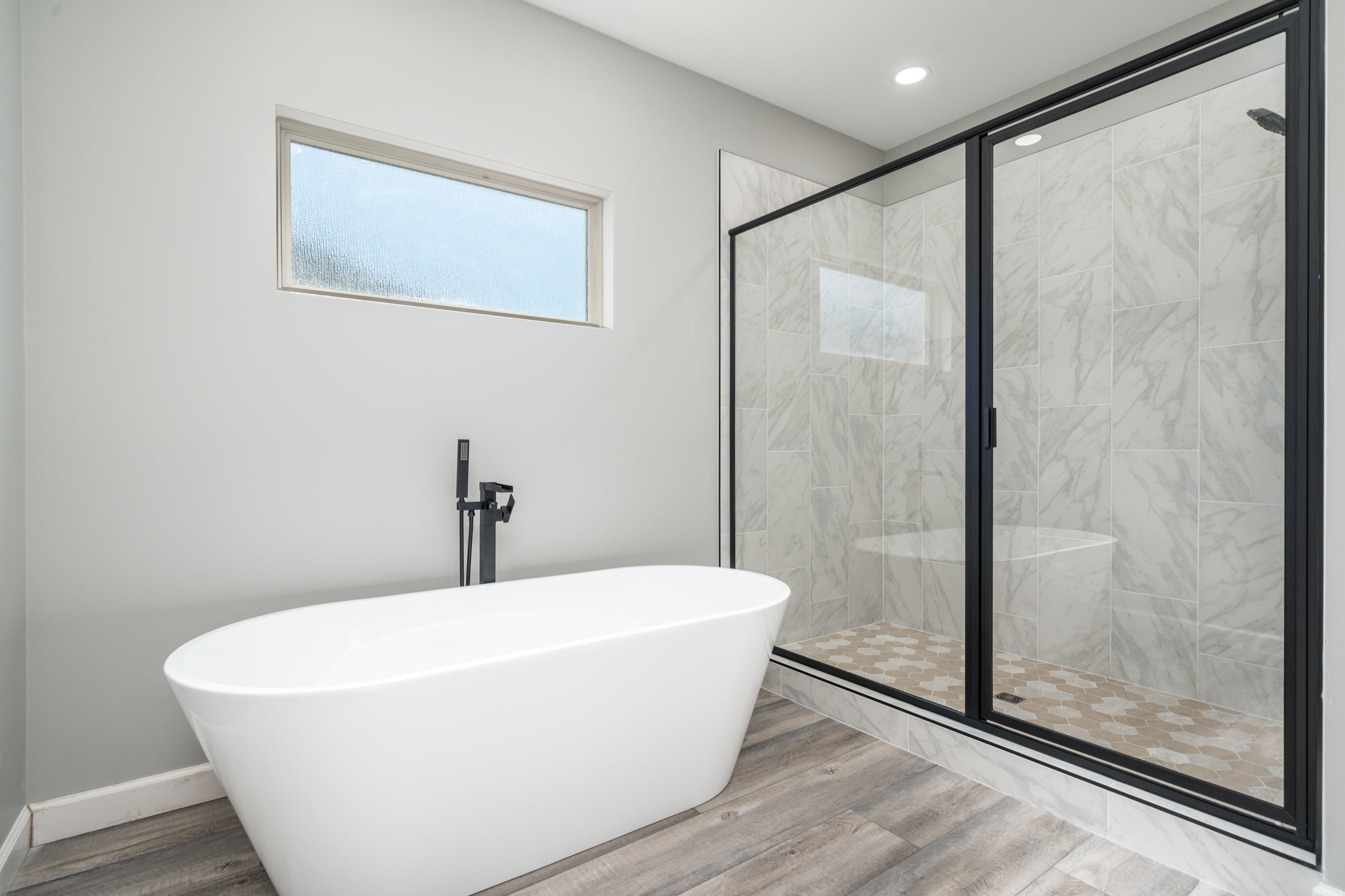 LEGACY POINTE - Residential