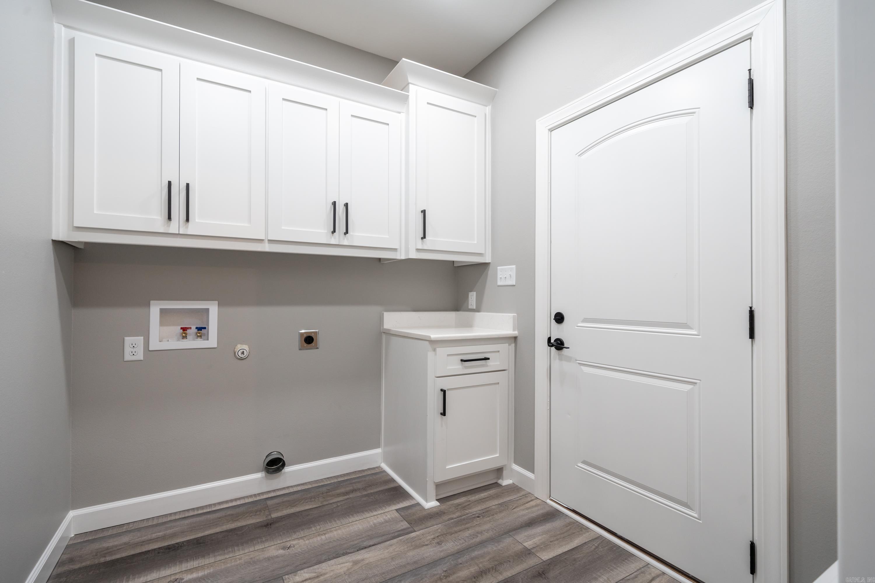 LEGACY POINTE - Residential