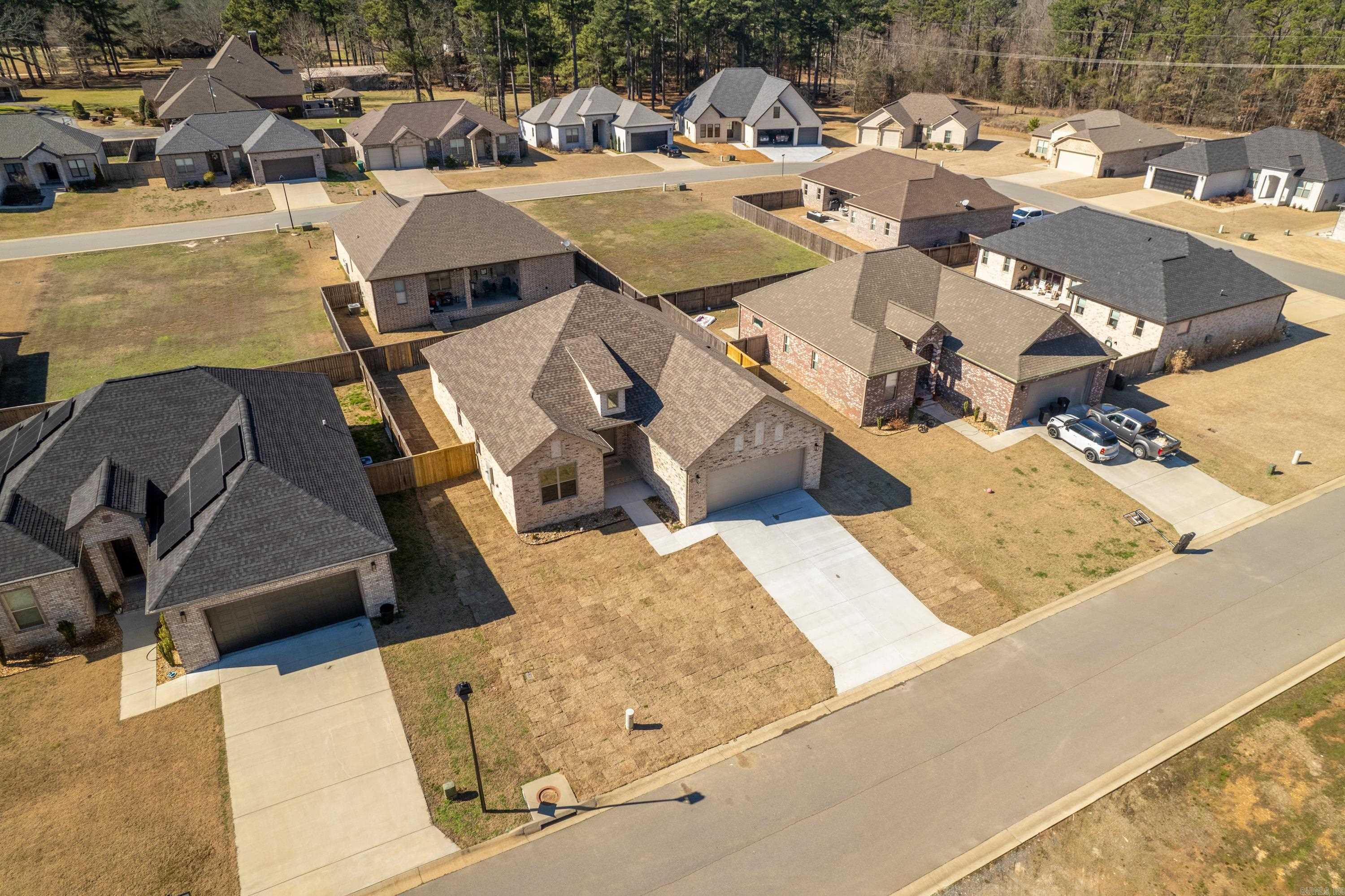 LEGACY POINTE - Residential