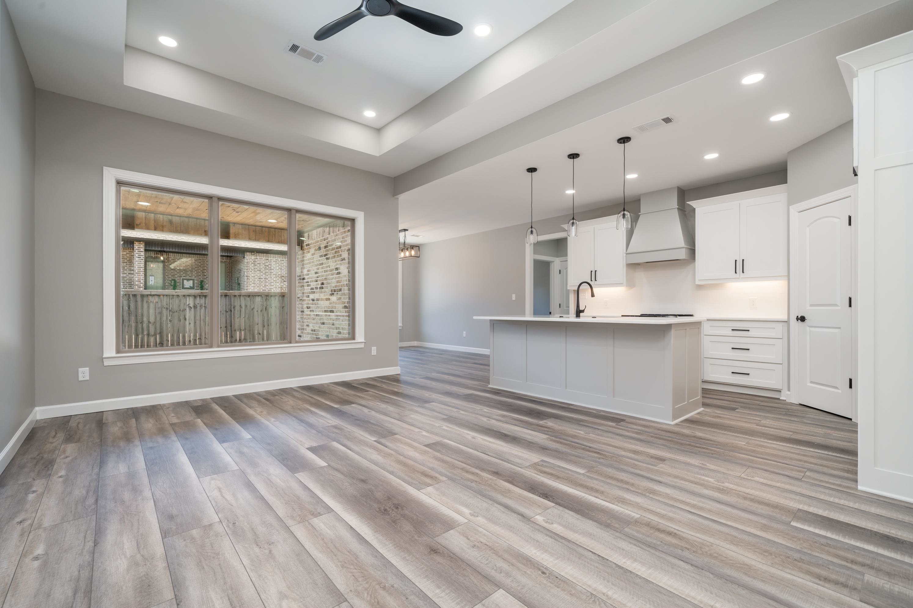 LEGACY POINTE - Residential