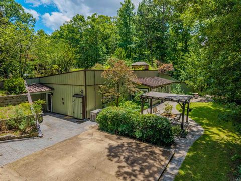 Photo of 15700 VIMY WOODS, Mabelvale, AR 72103 (MLS # 26024087)