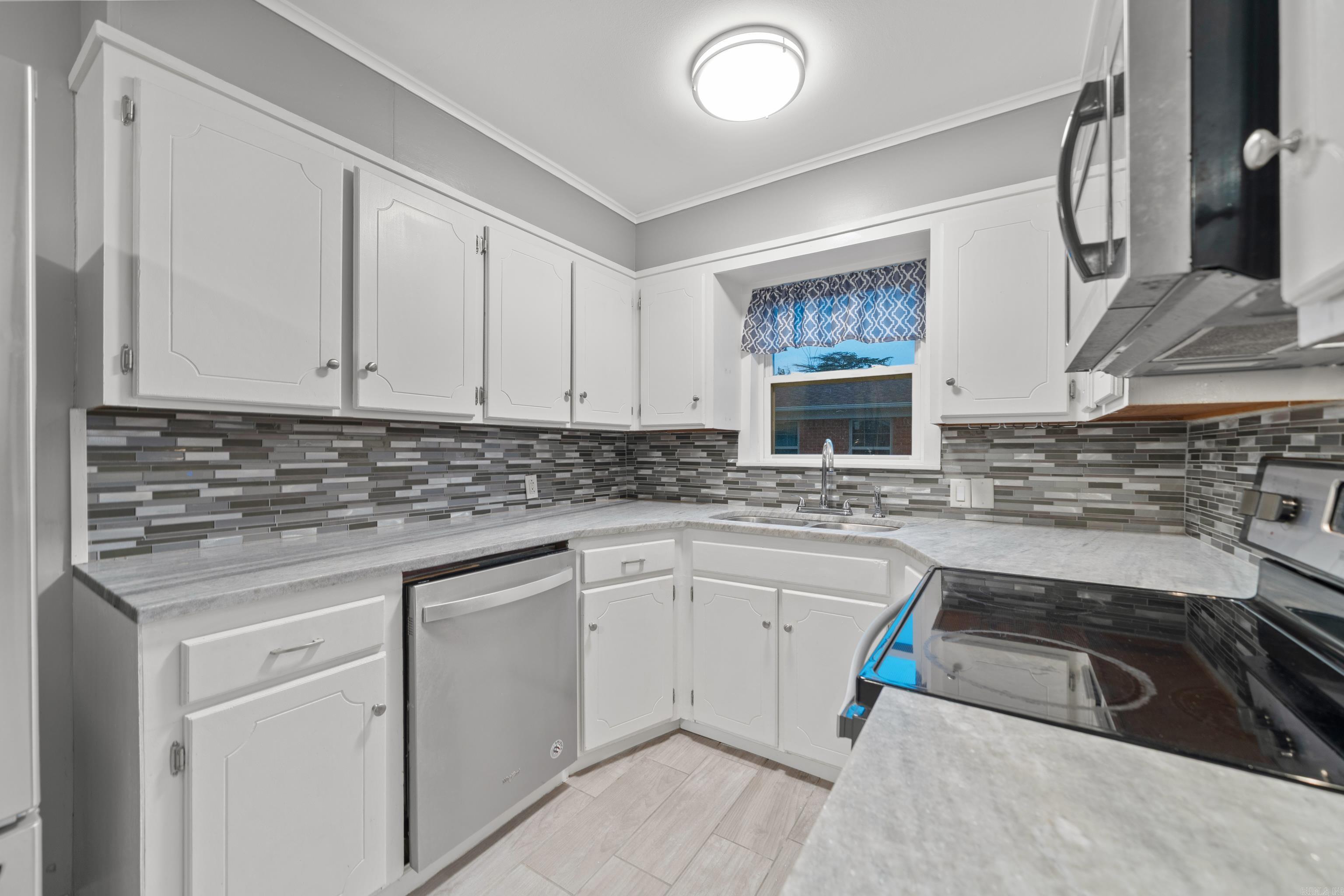 WHITFIELD - Residential