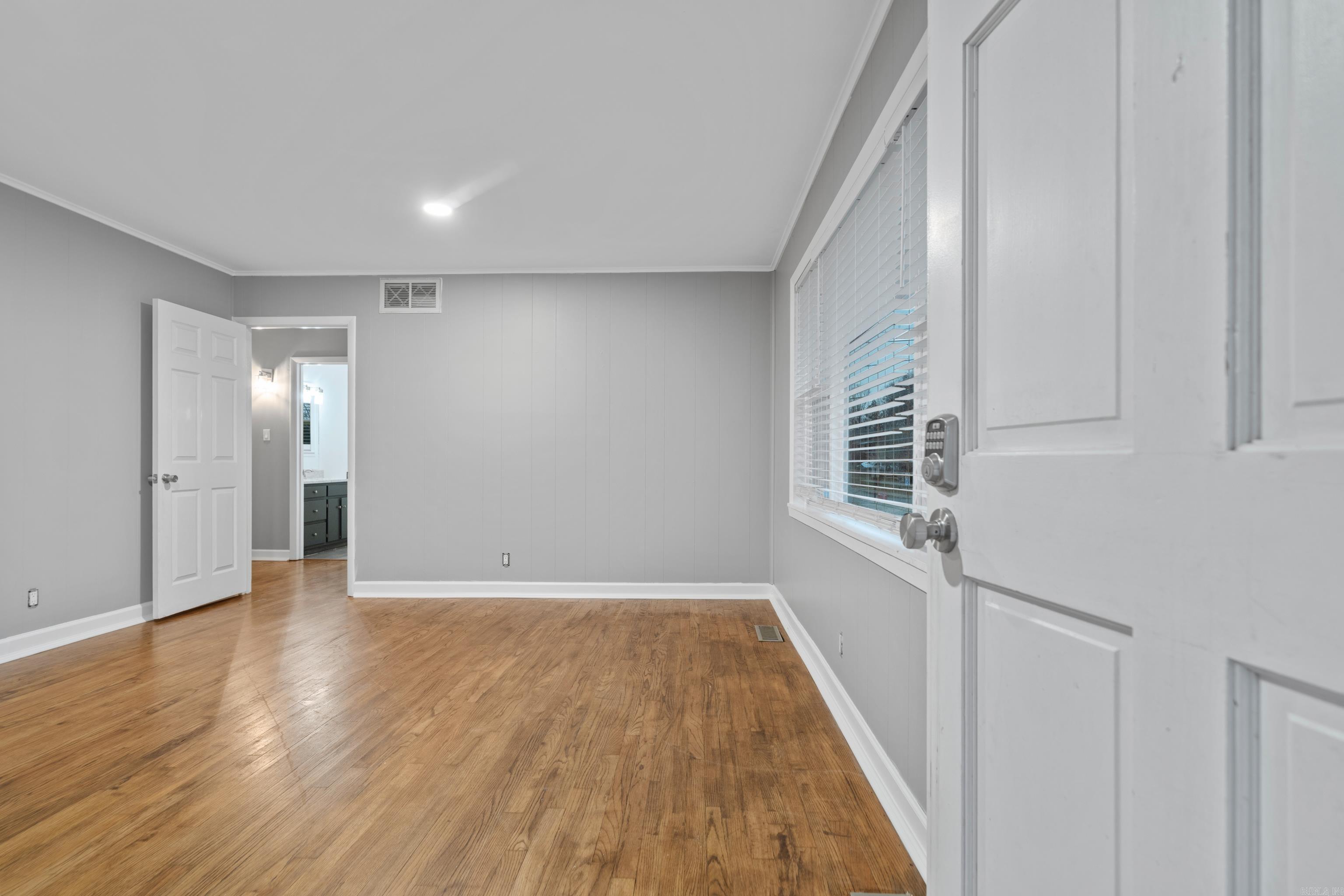 WHITFIELD - Residential