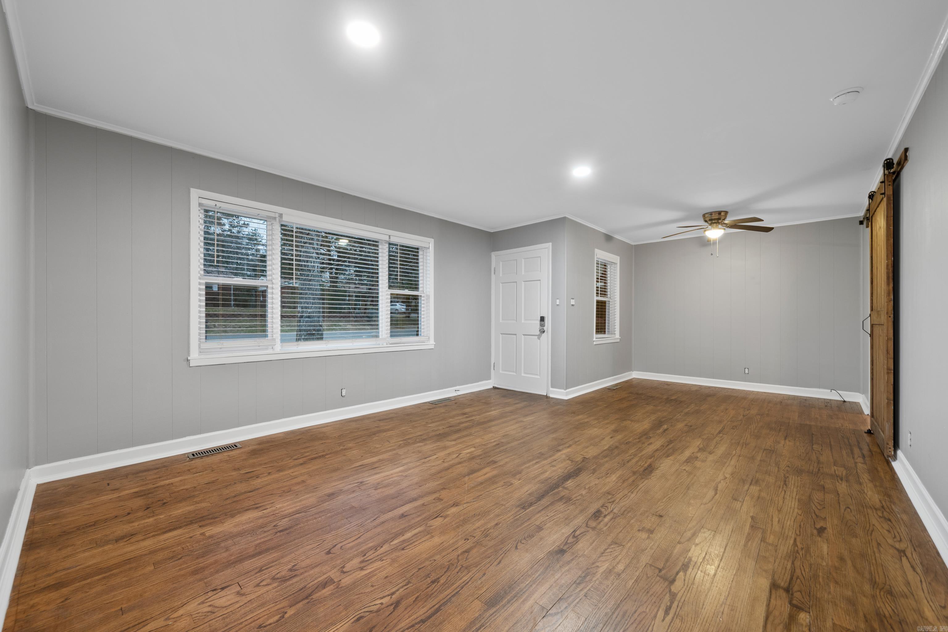 WHITFIELD - Residential