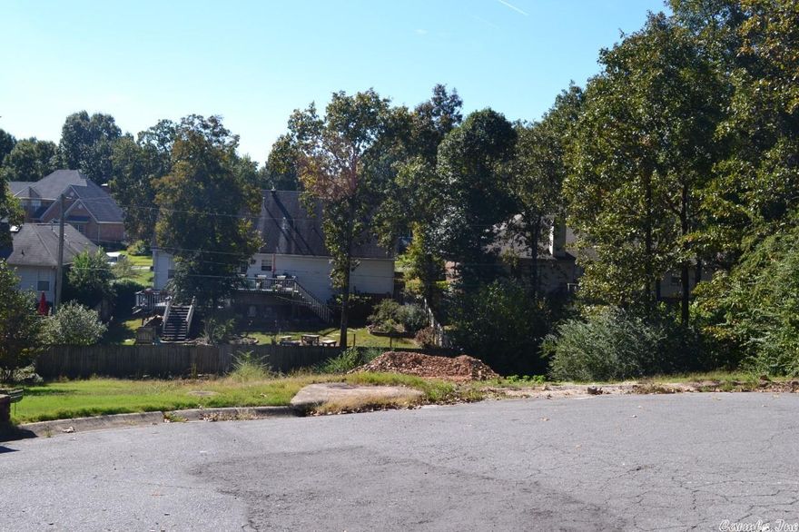 Super lot in Windsor Valley Subdivision. Great location for family with chidren to build. Very private Cul-de-sac in back of subdivision. Great location only one of very few lots to build on in North Little Rock.