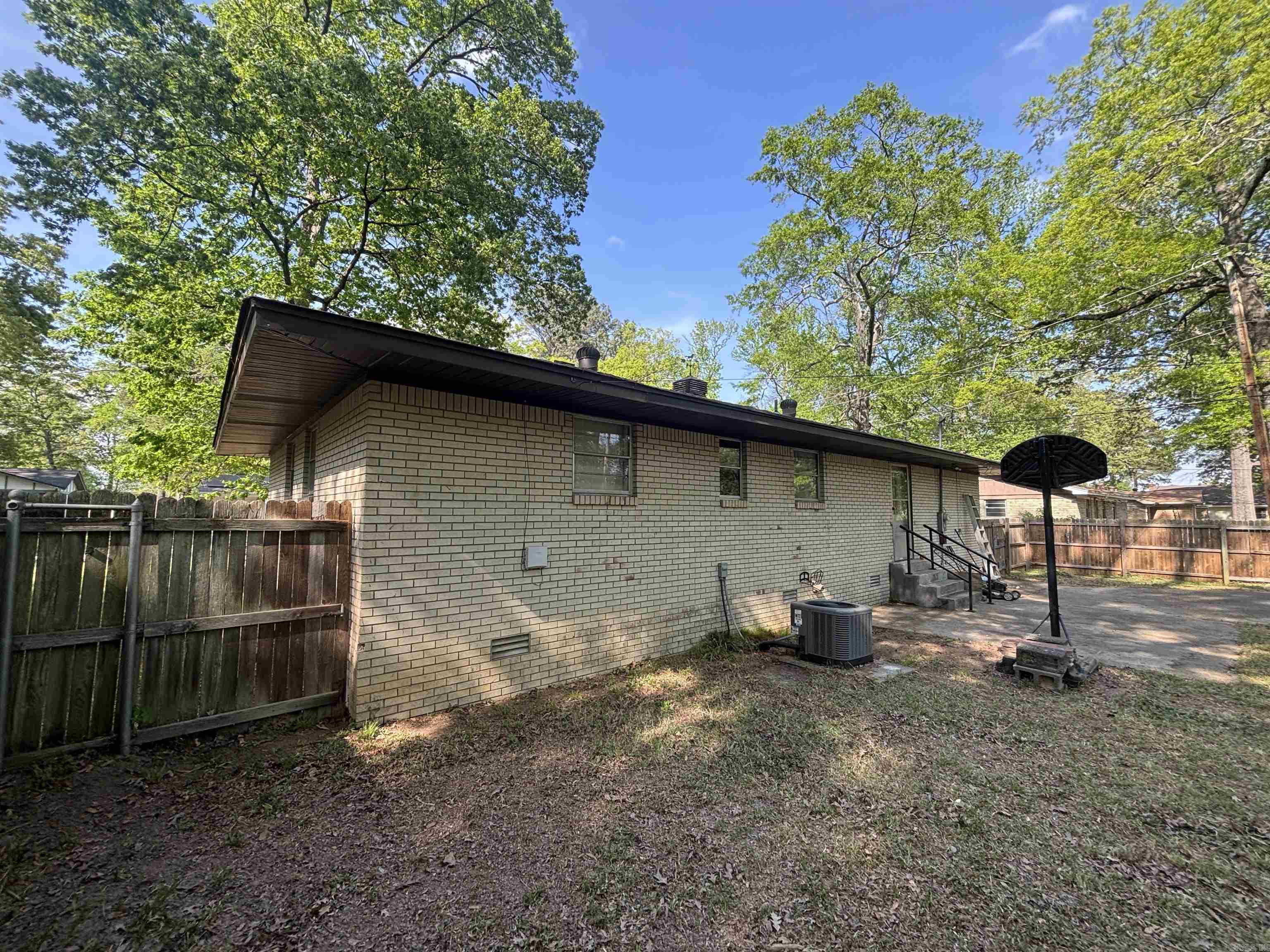 JAXON TERRACE - Residential