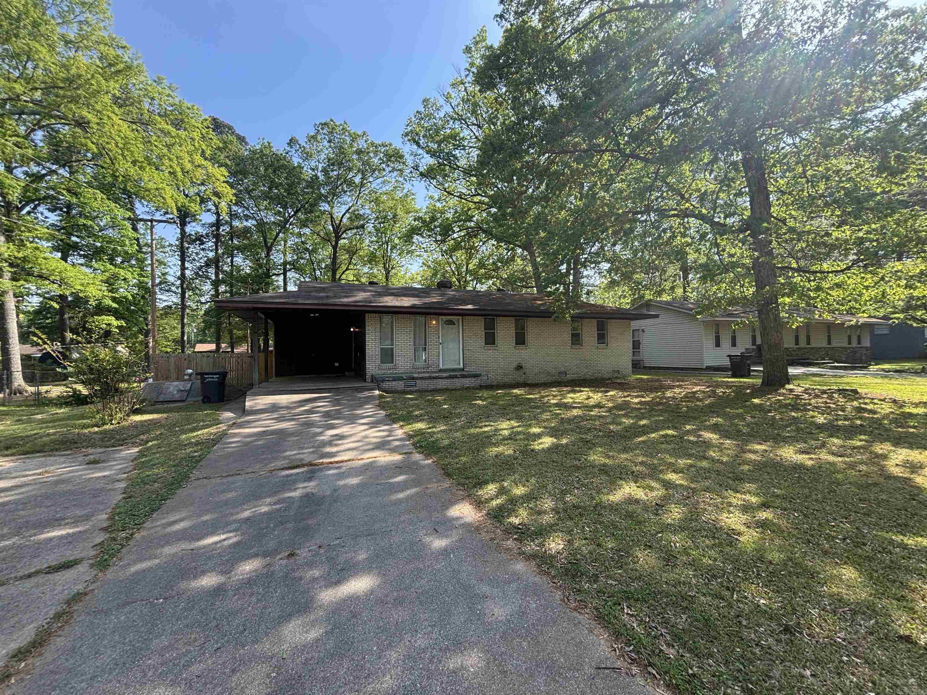 JAXON TERRACE - Residential