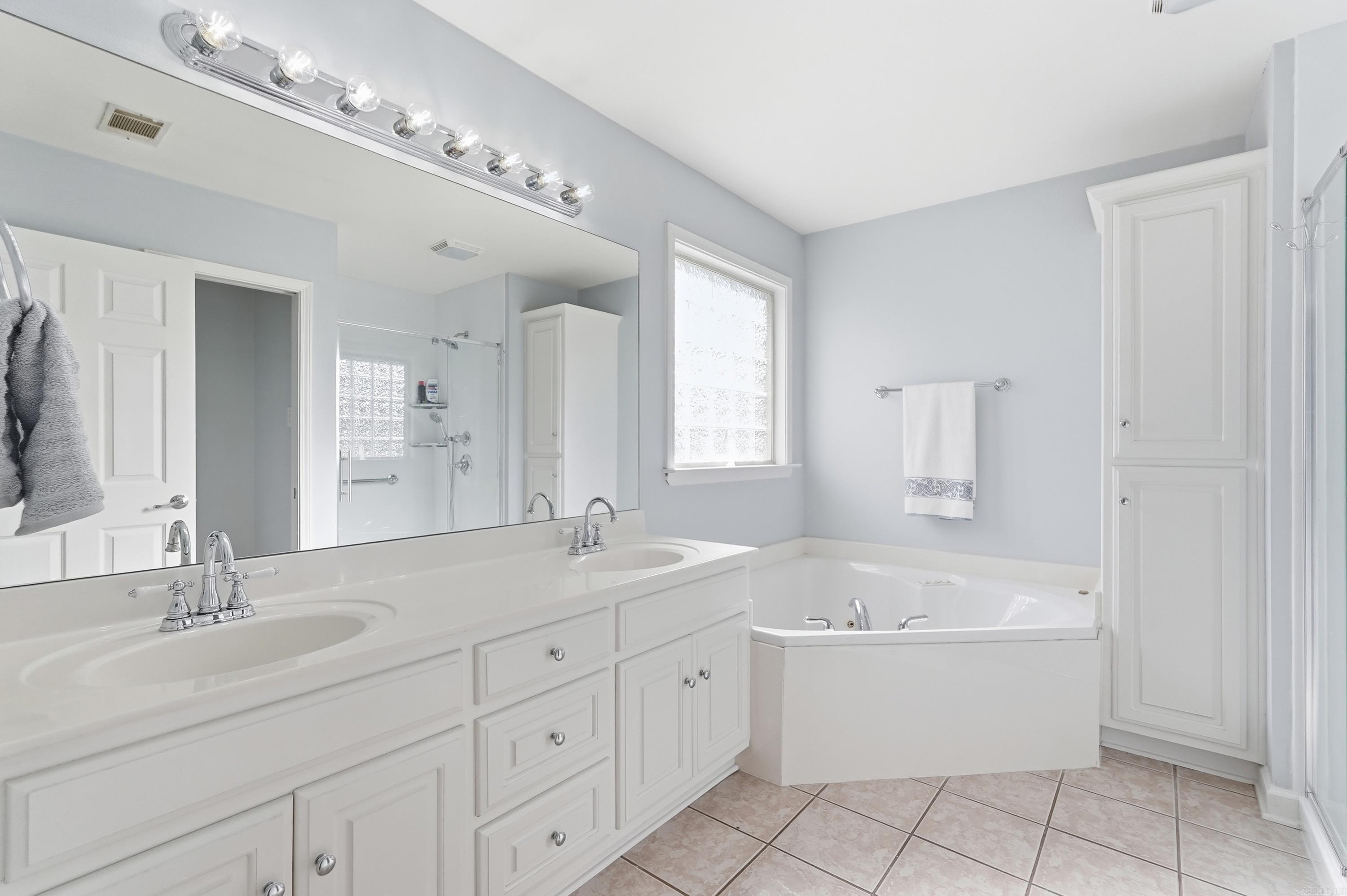 STONEHILL ADDN - Residential