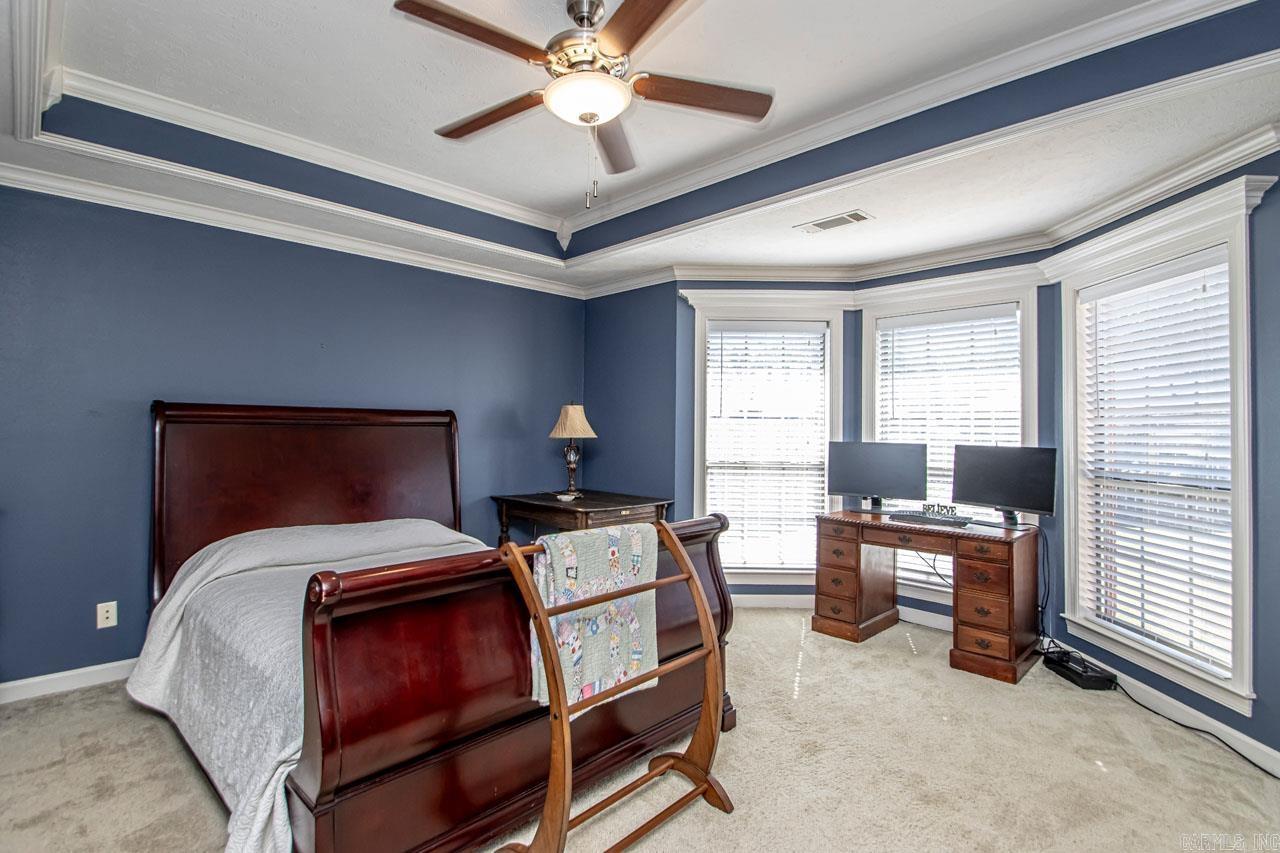 COUNTRY CLUB OF ARK THE - Residential