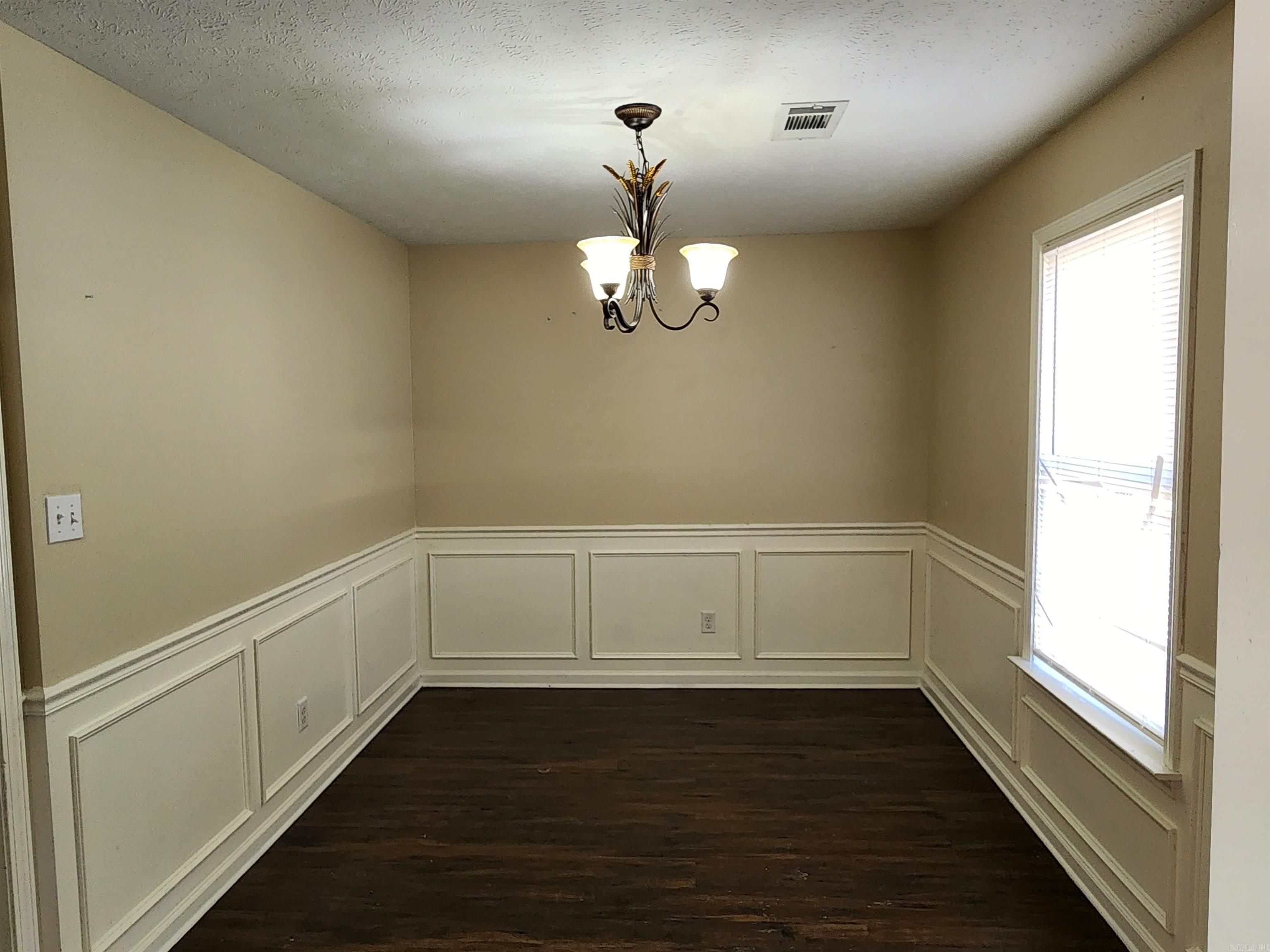 GOLDEN MEADOWS - Residential