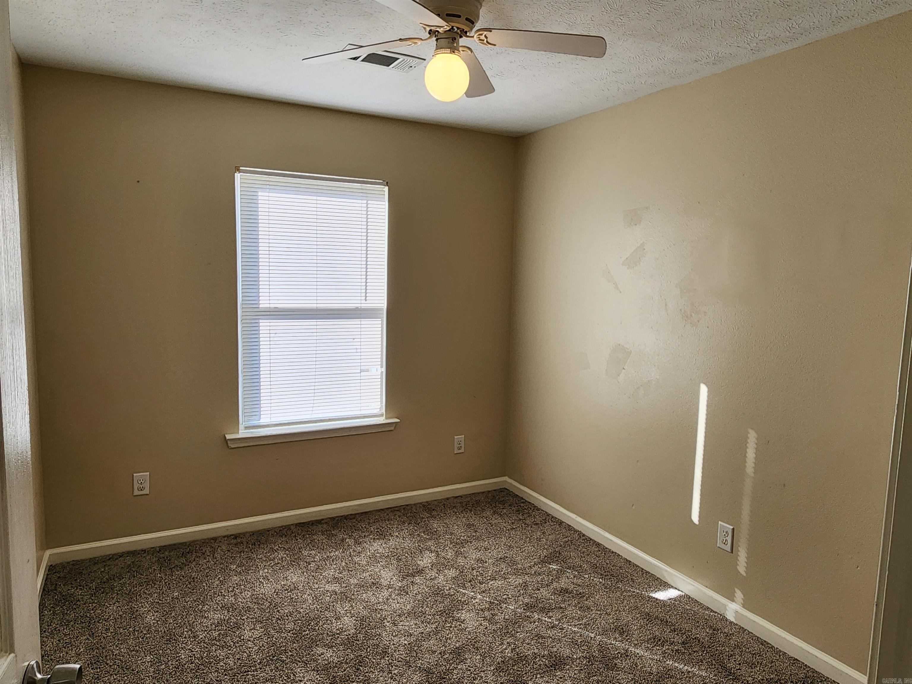 GOLDEN MEADOWS - Residential