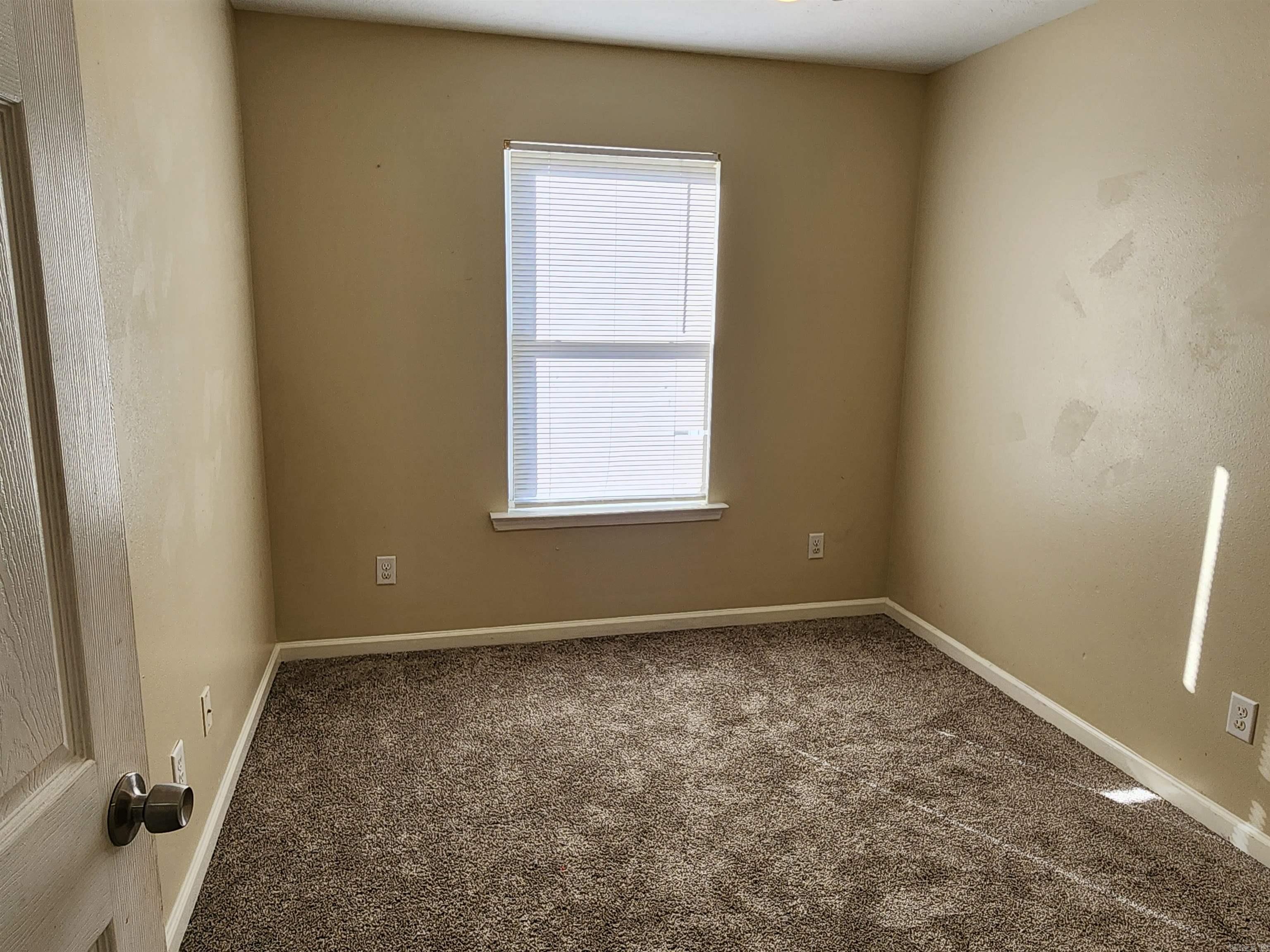 GOLDEN MEADOWS - Residential