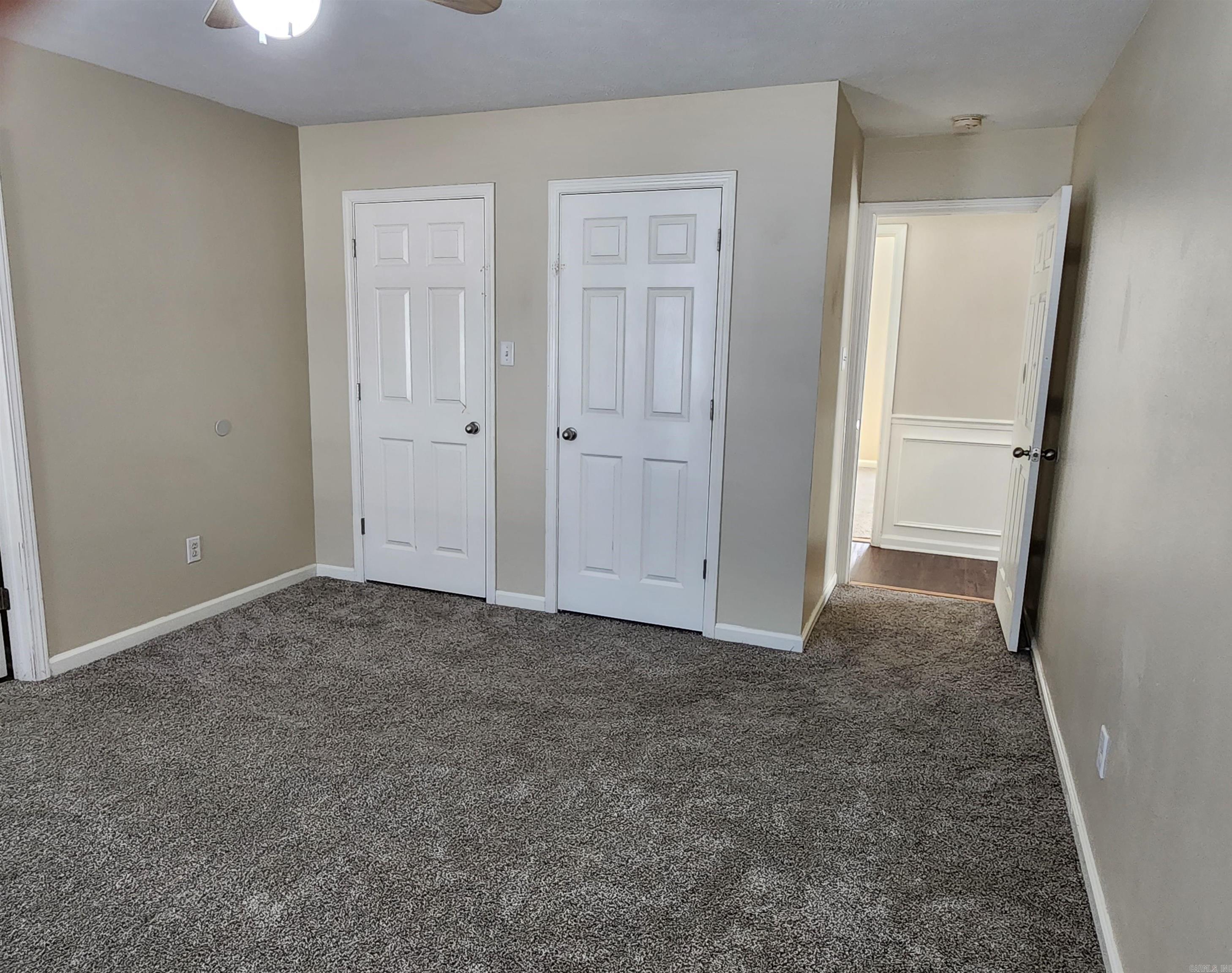 GOLDEN MEADOWS - Residential