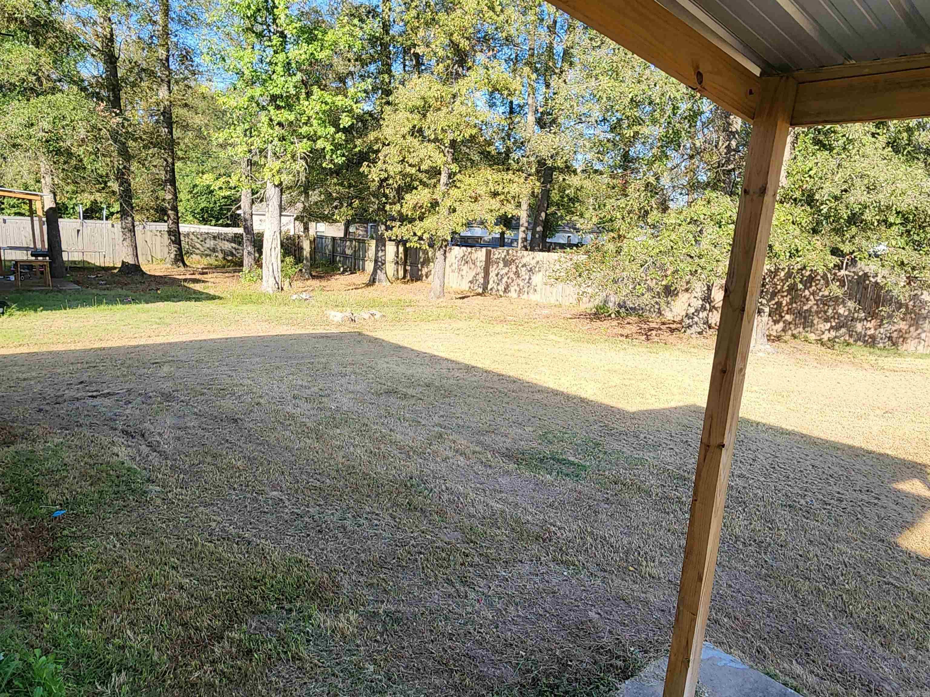 GOLDEN MEADOWS - Residential