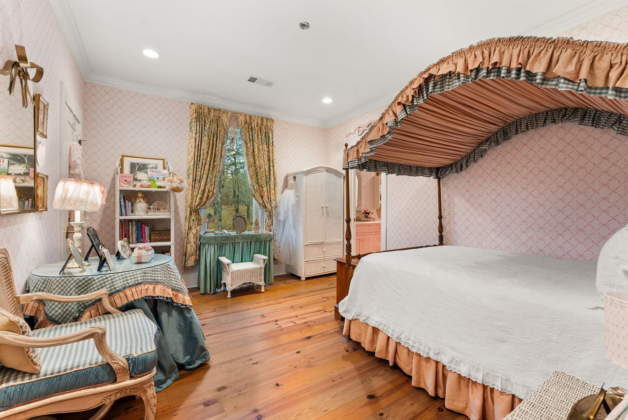 Mayflower - Residential