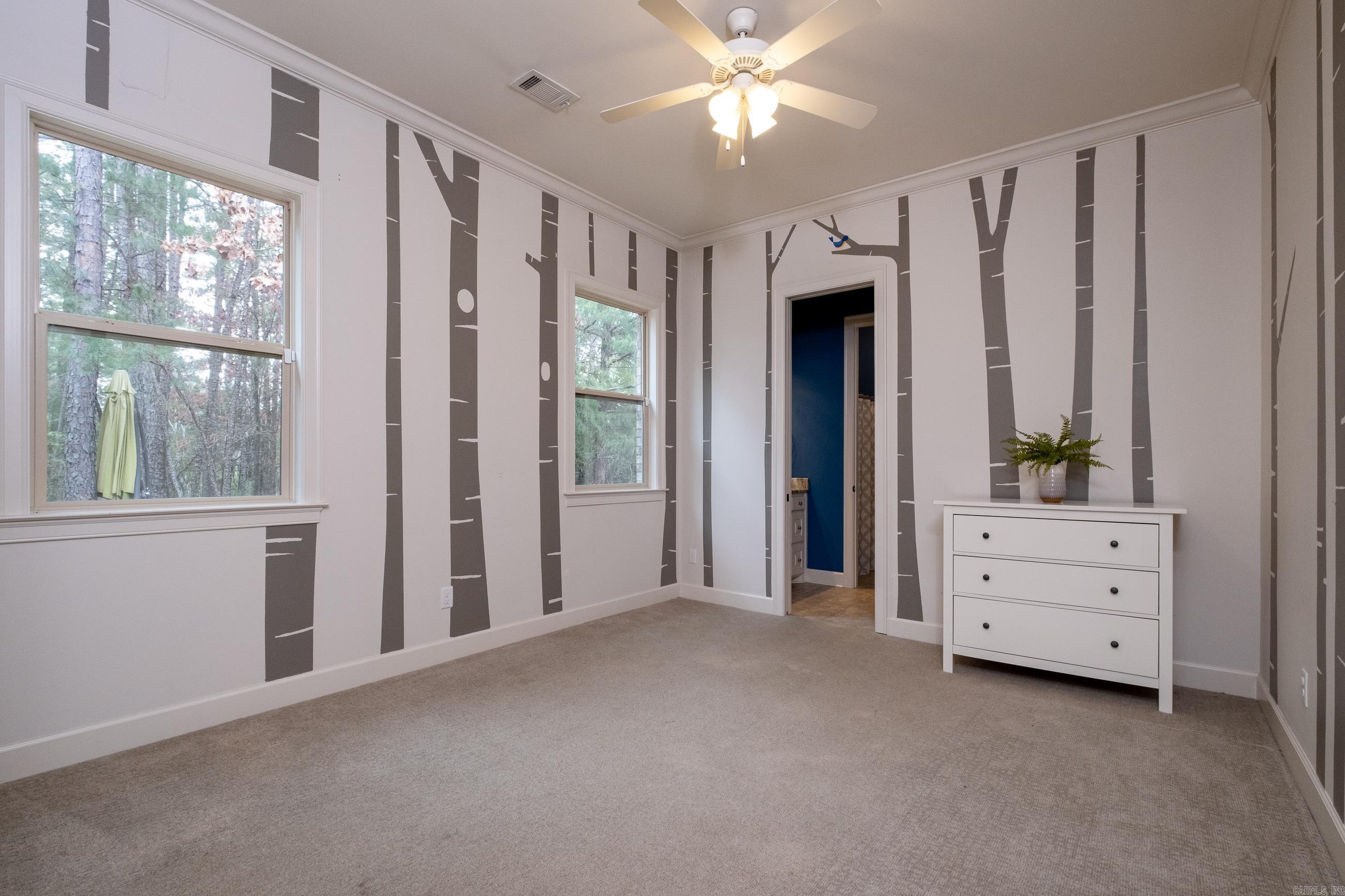 WOODLANDS EDGE - Residential