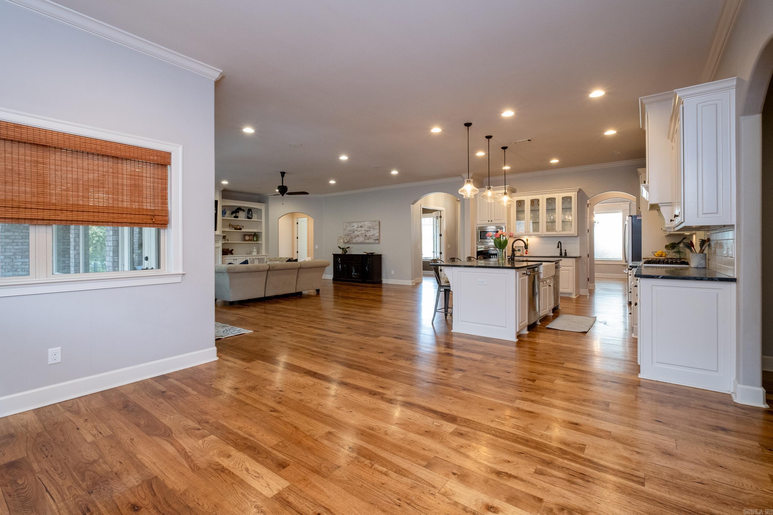 WOODLANDS EDGE - Residential