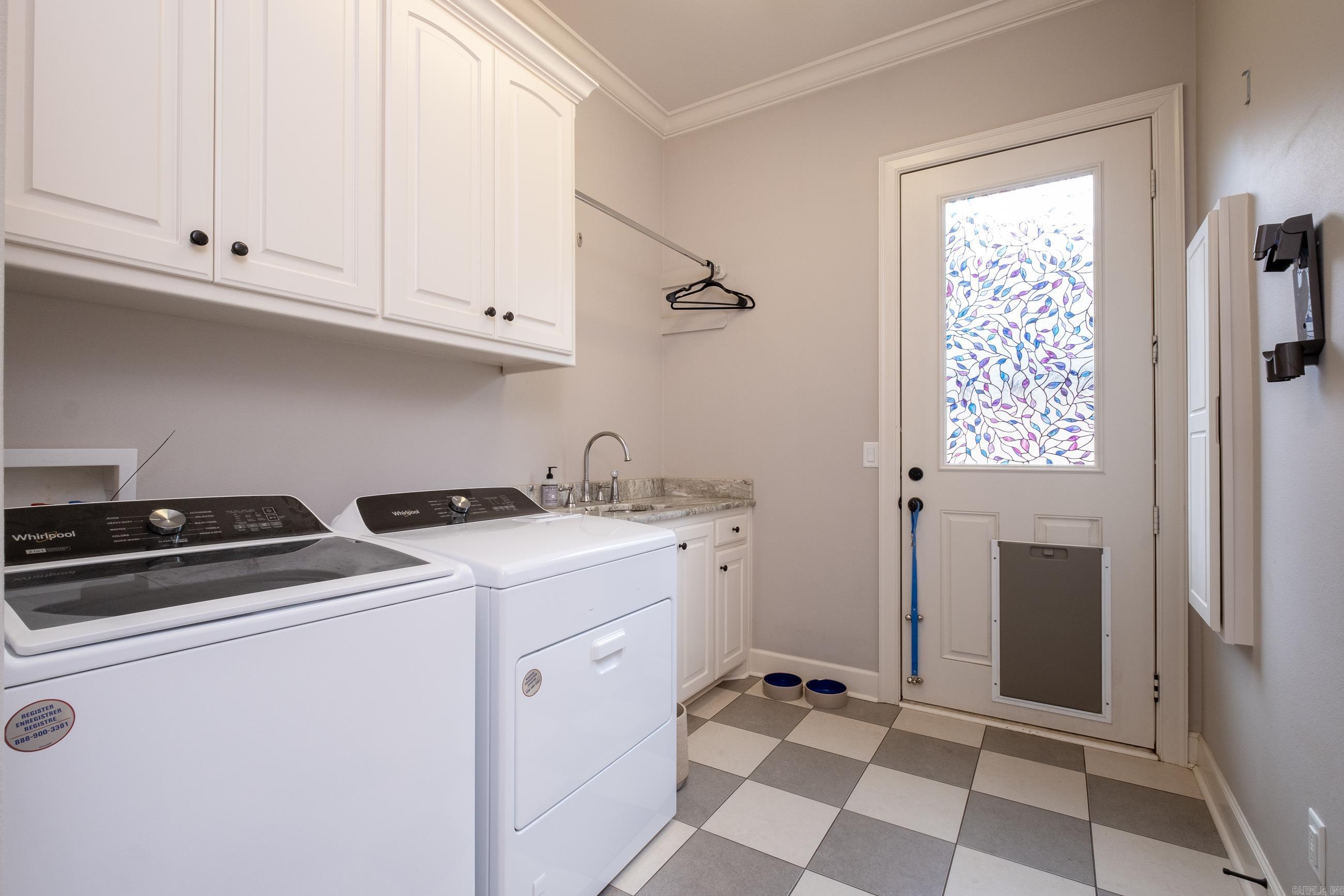 WOODLANDS EDGE - Residential