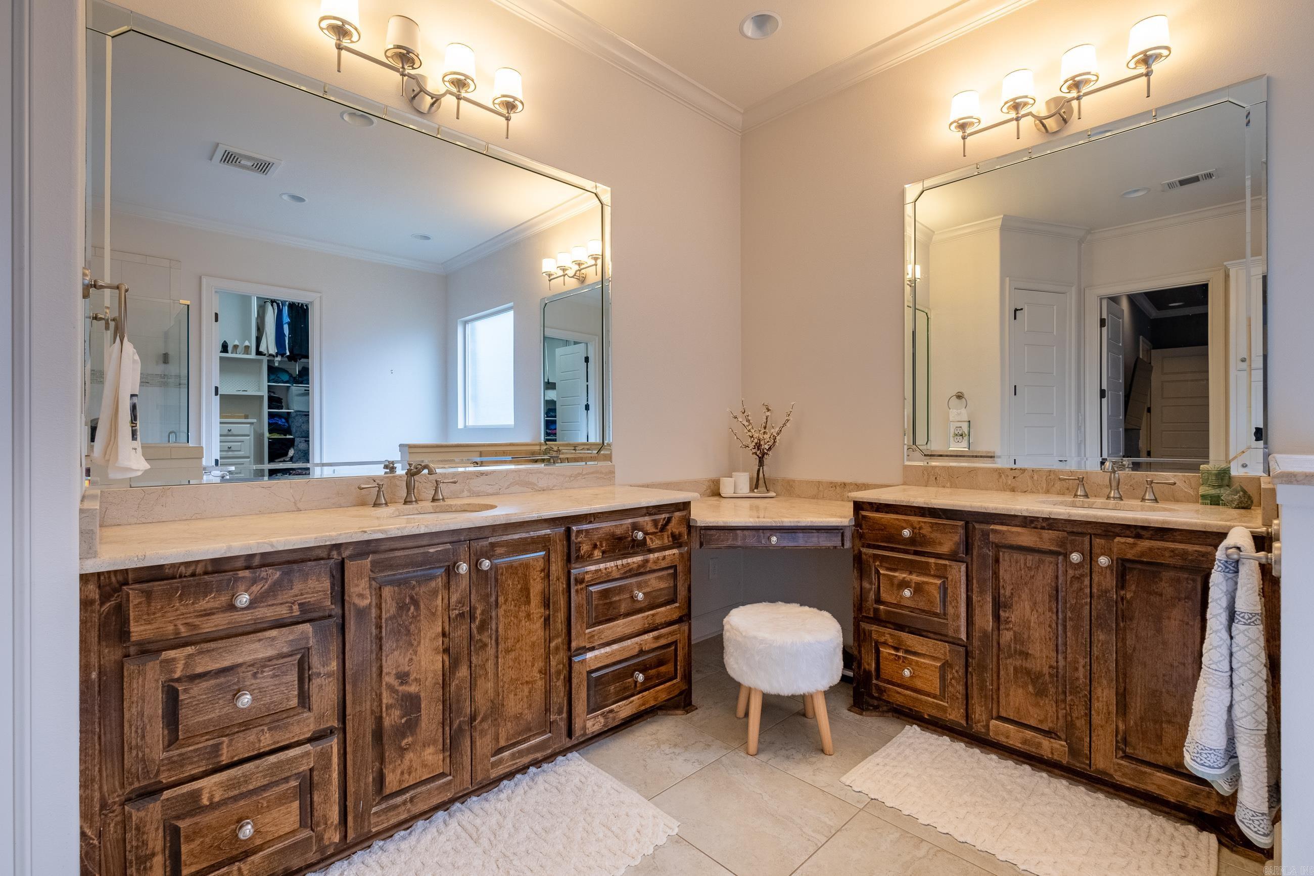WOODLANDS EDGE - Residential