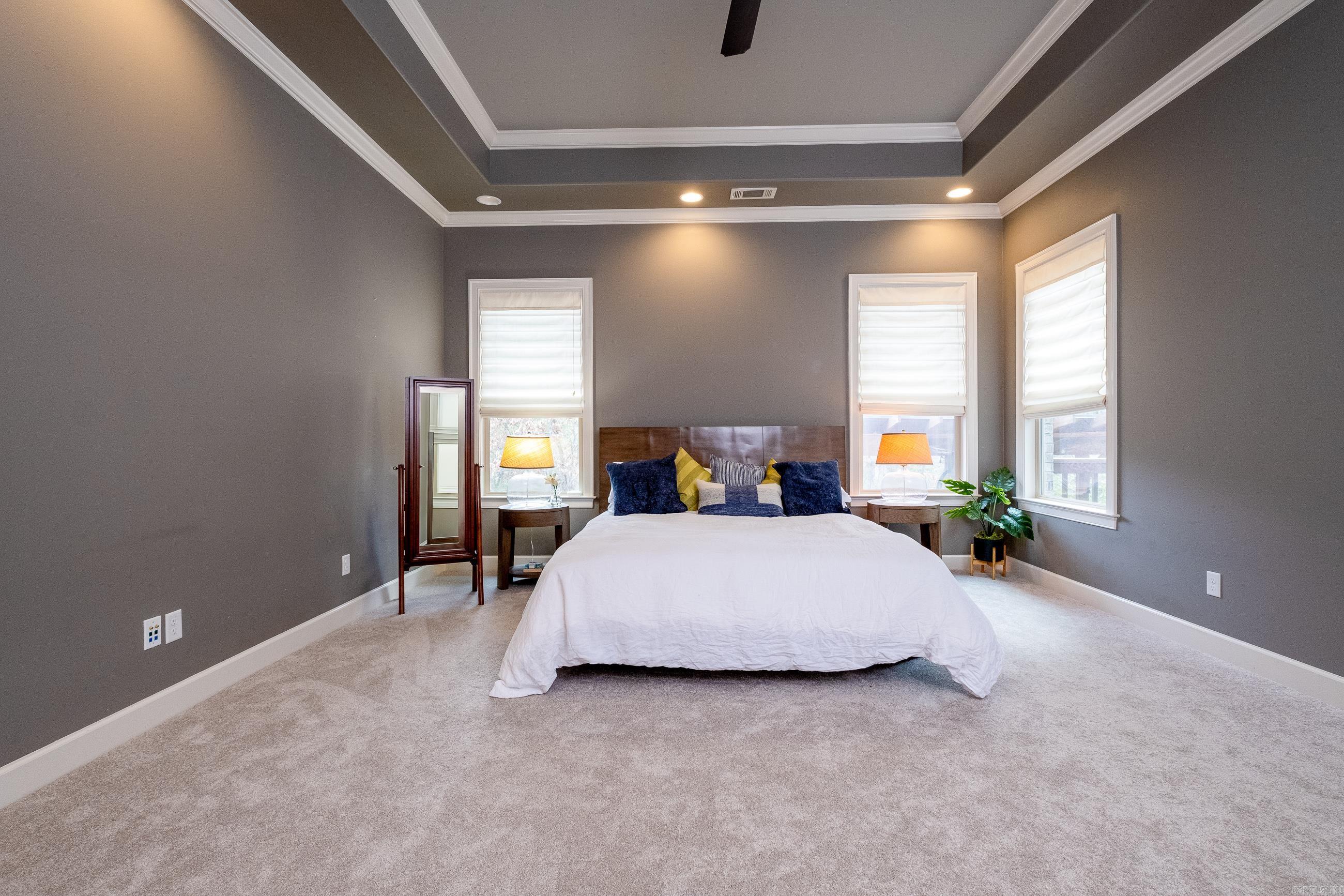 WOODLANDS EDGE - Residential