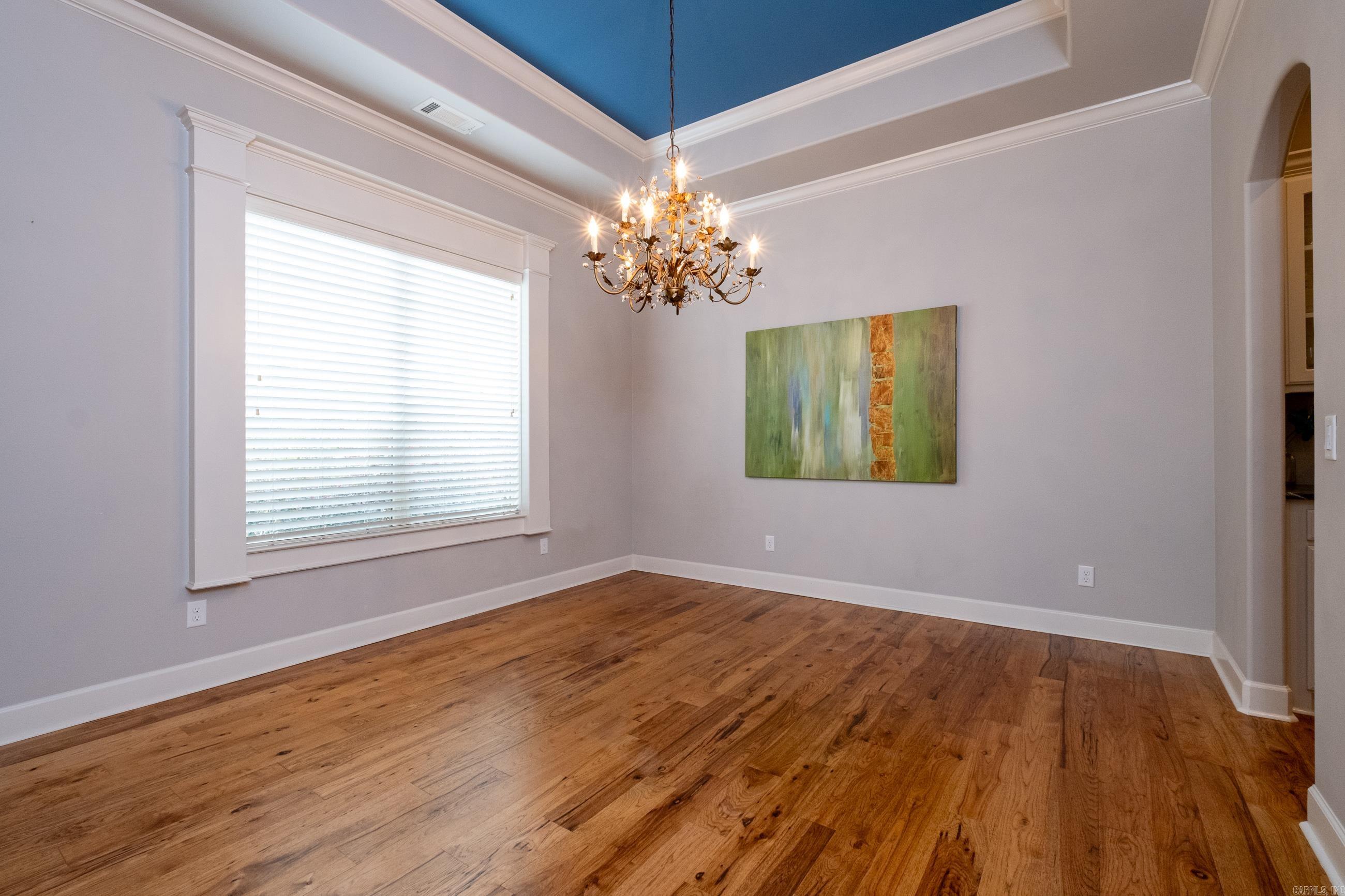 WOODLANDS EDGE - Residential