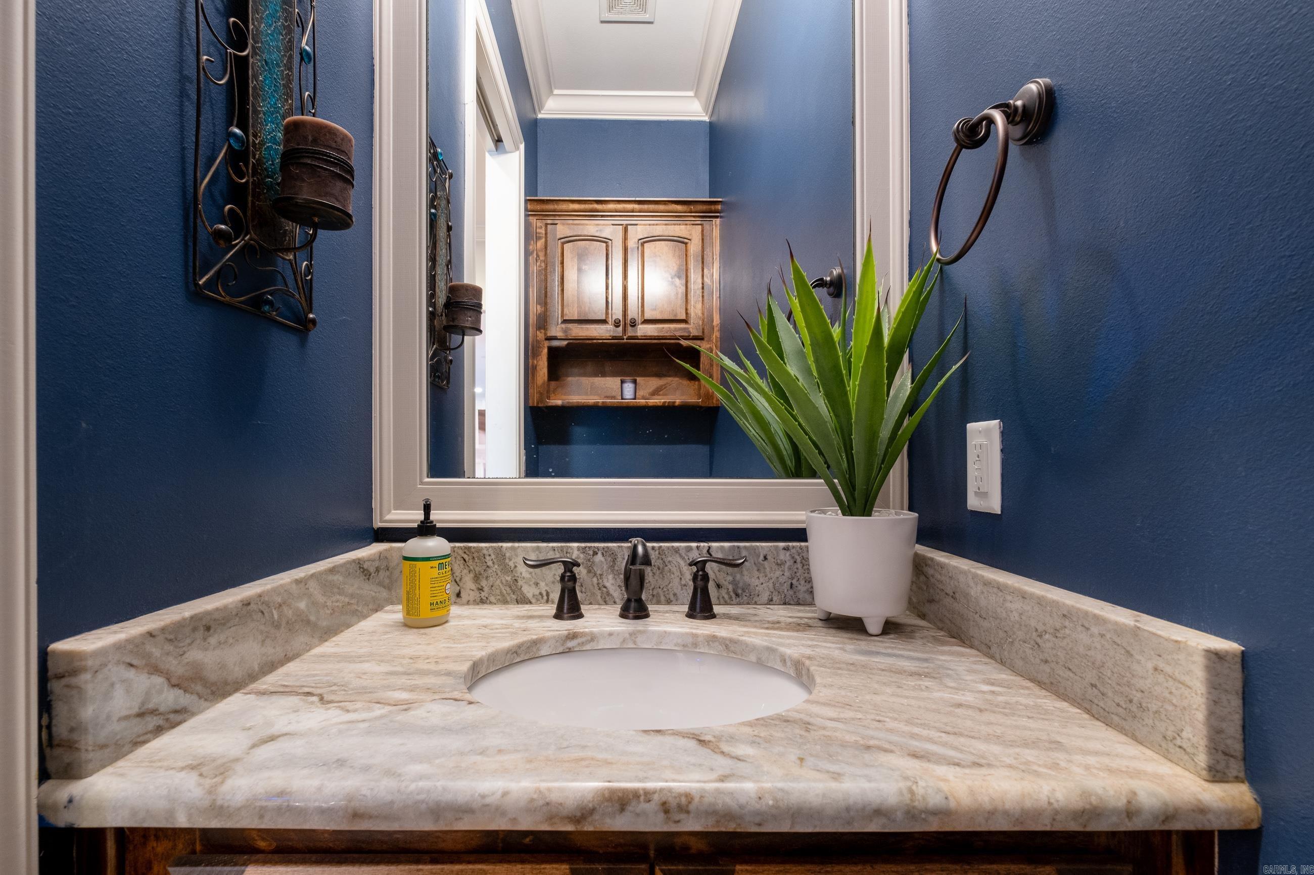 WOODLANDS EDGE - Residential