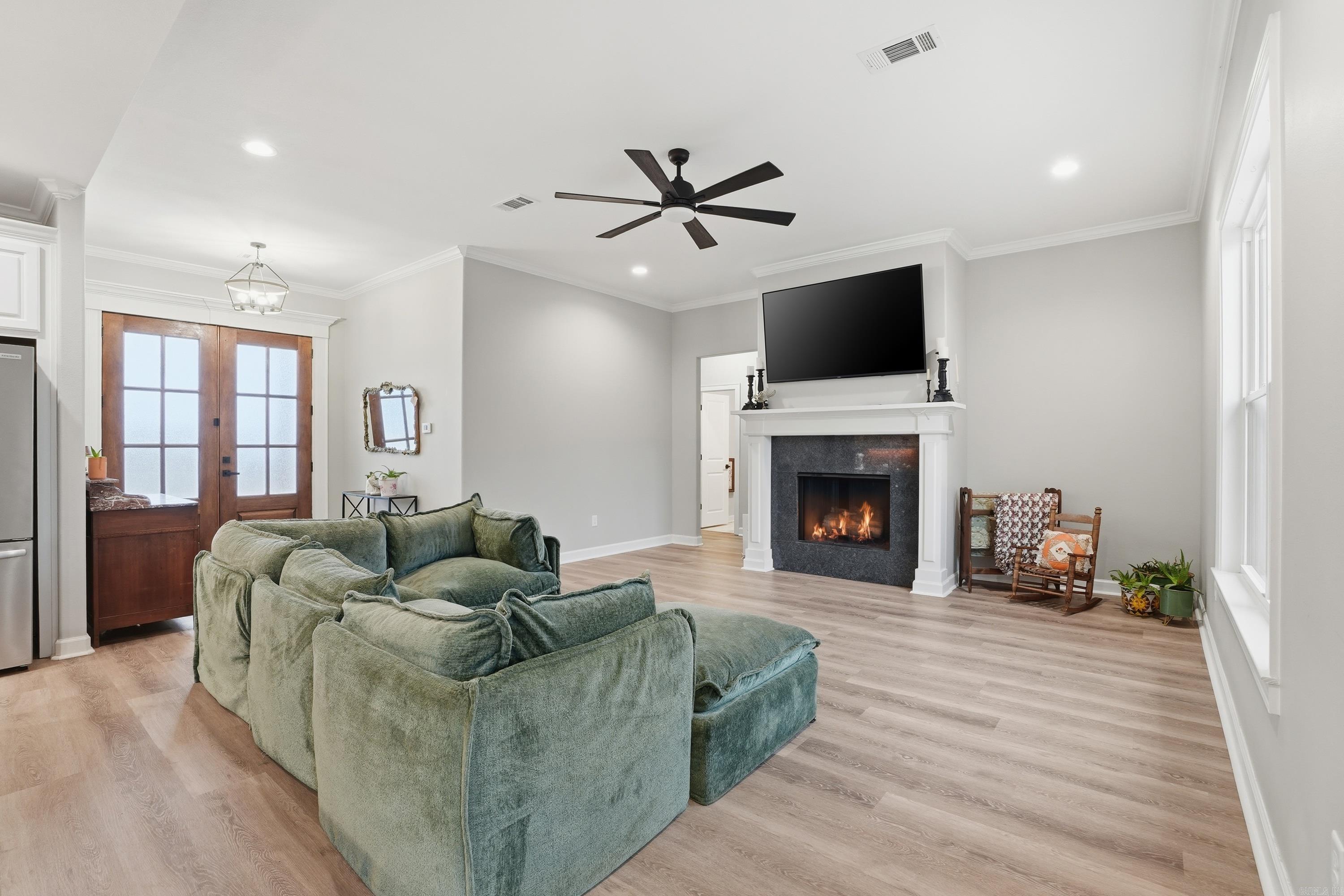 ASHLEY DOWNS - Residential