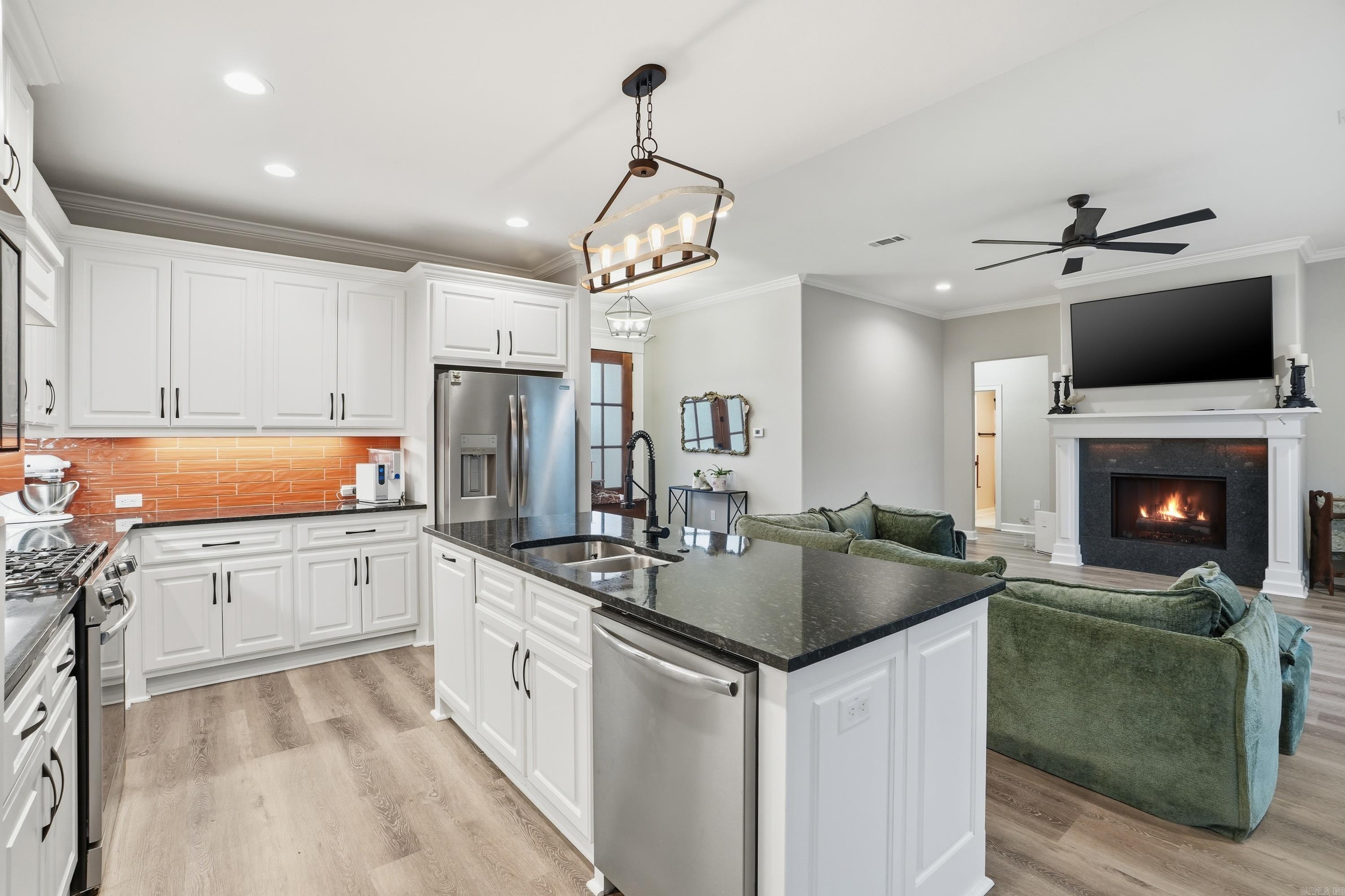 ASHLEY DOWNS - Residential