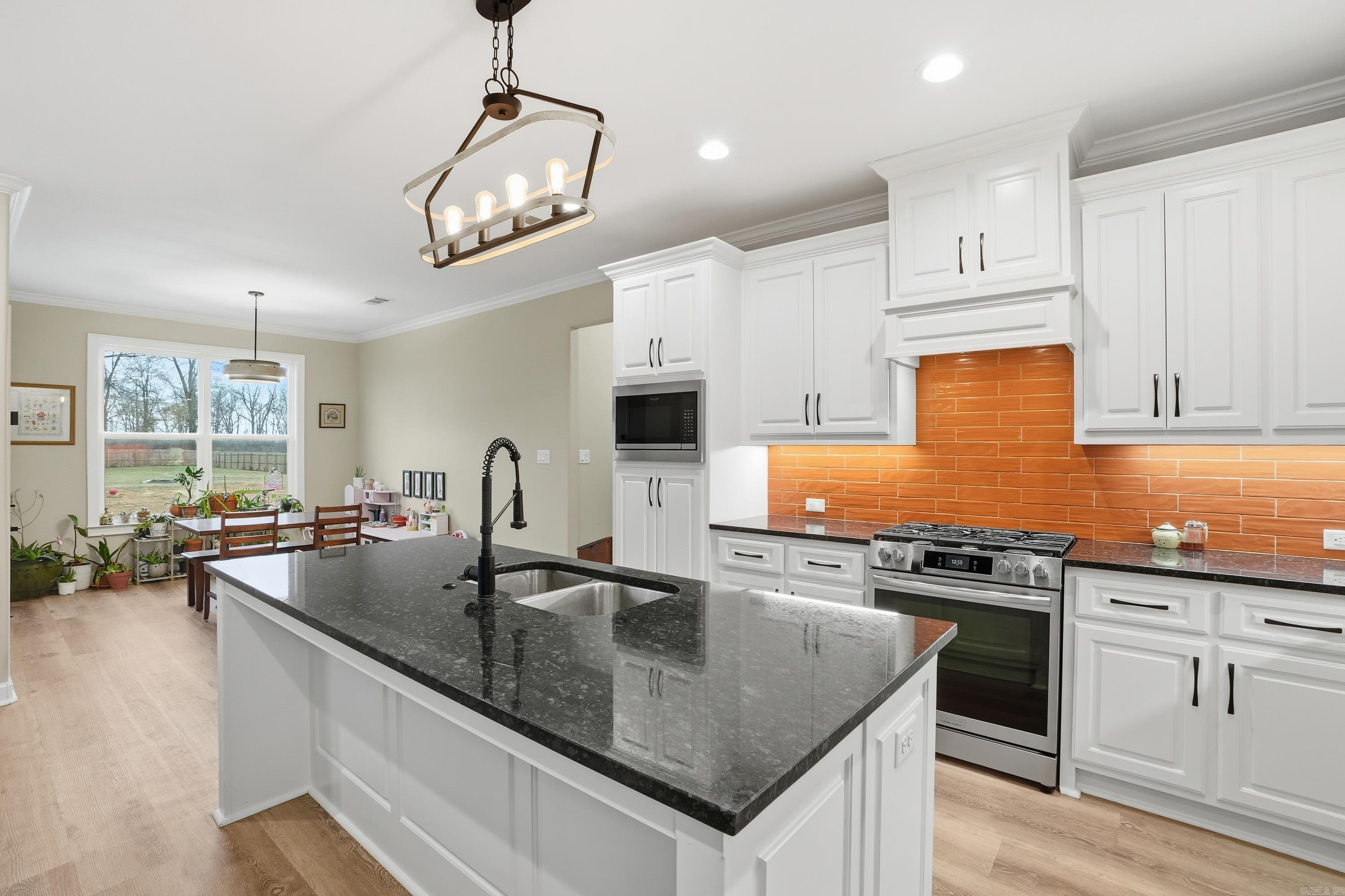 ASHLEY DOWNS - Residential