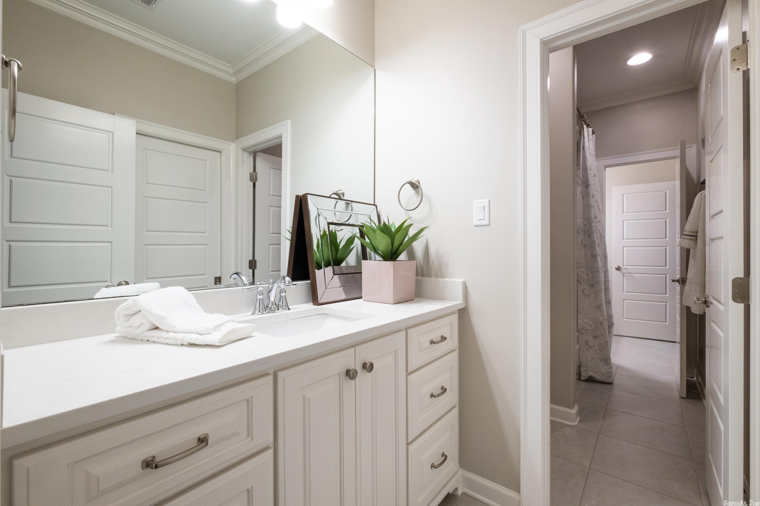 BELLES FLEURS - Residential