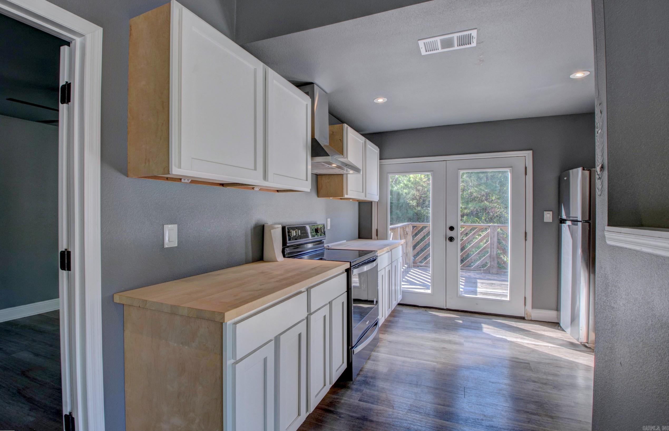 Westlawn #2 - Residential