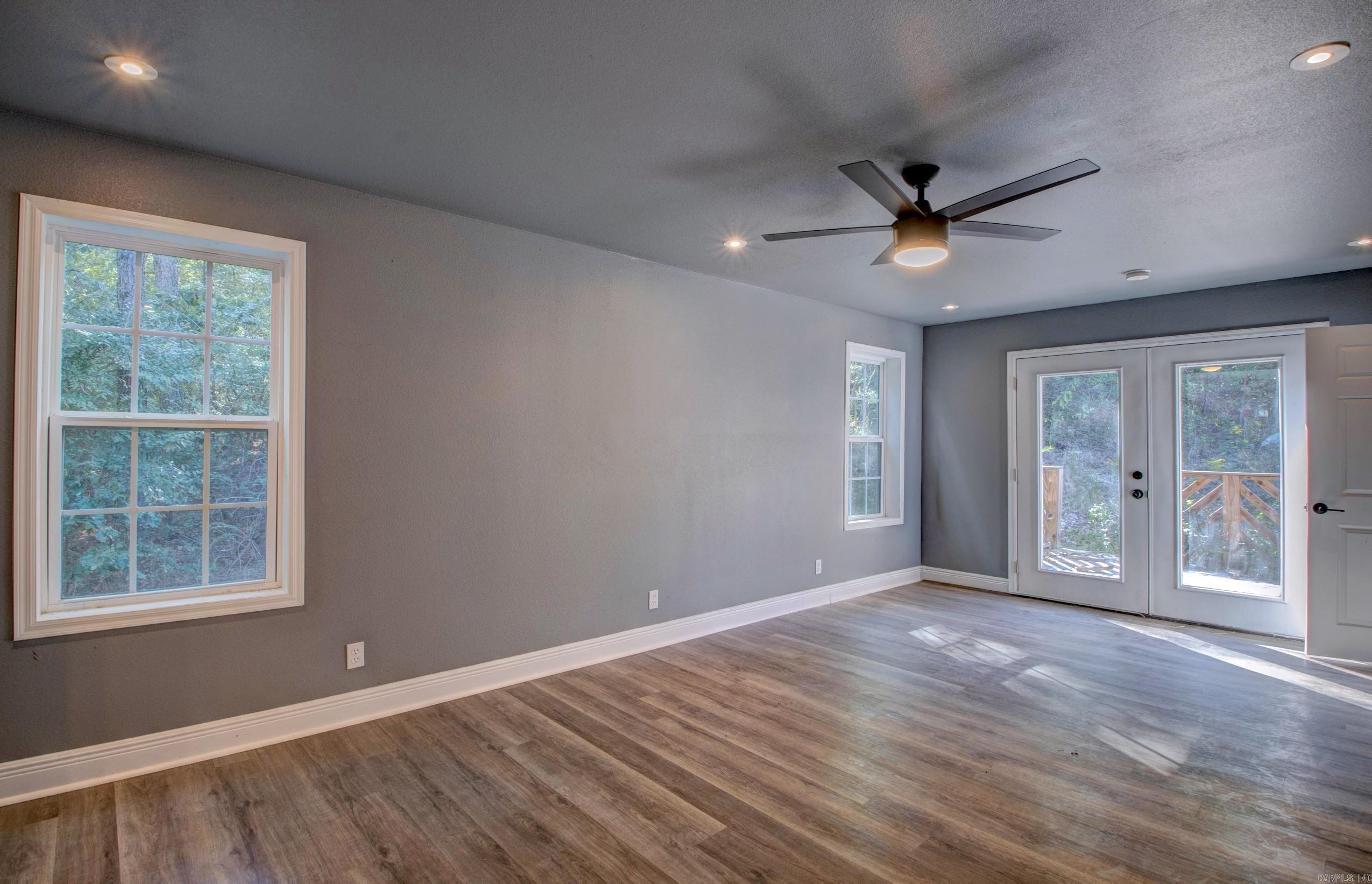 Westlawn #2 - Residential