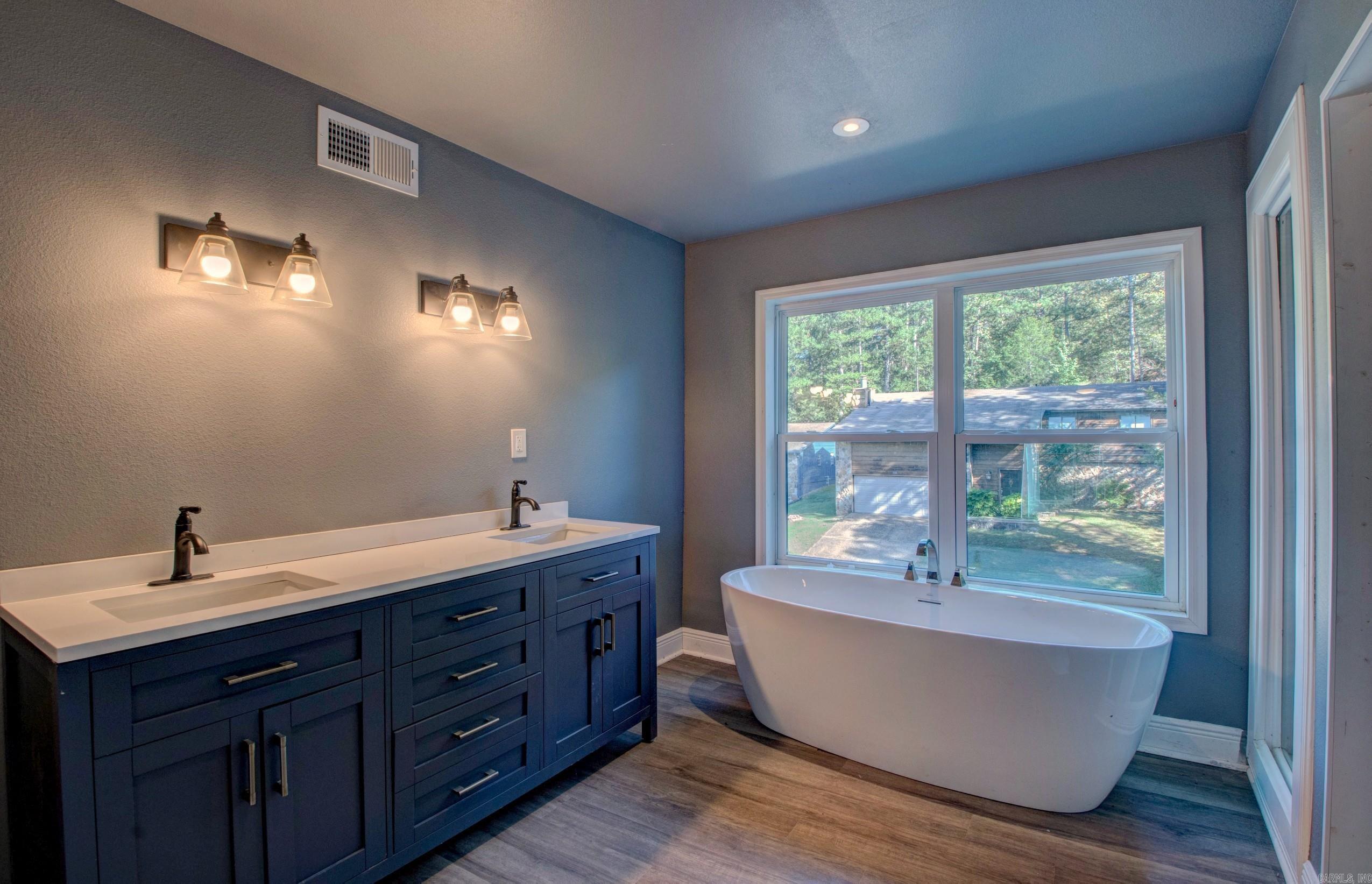 Westlawn #2 - Residential
