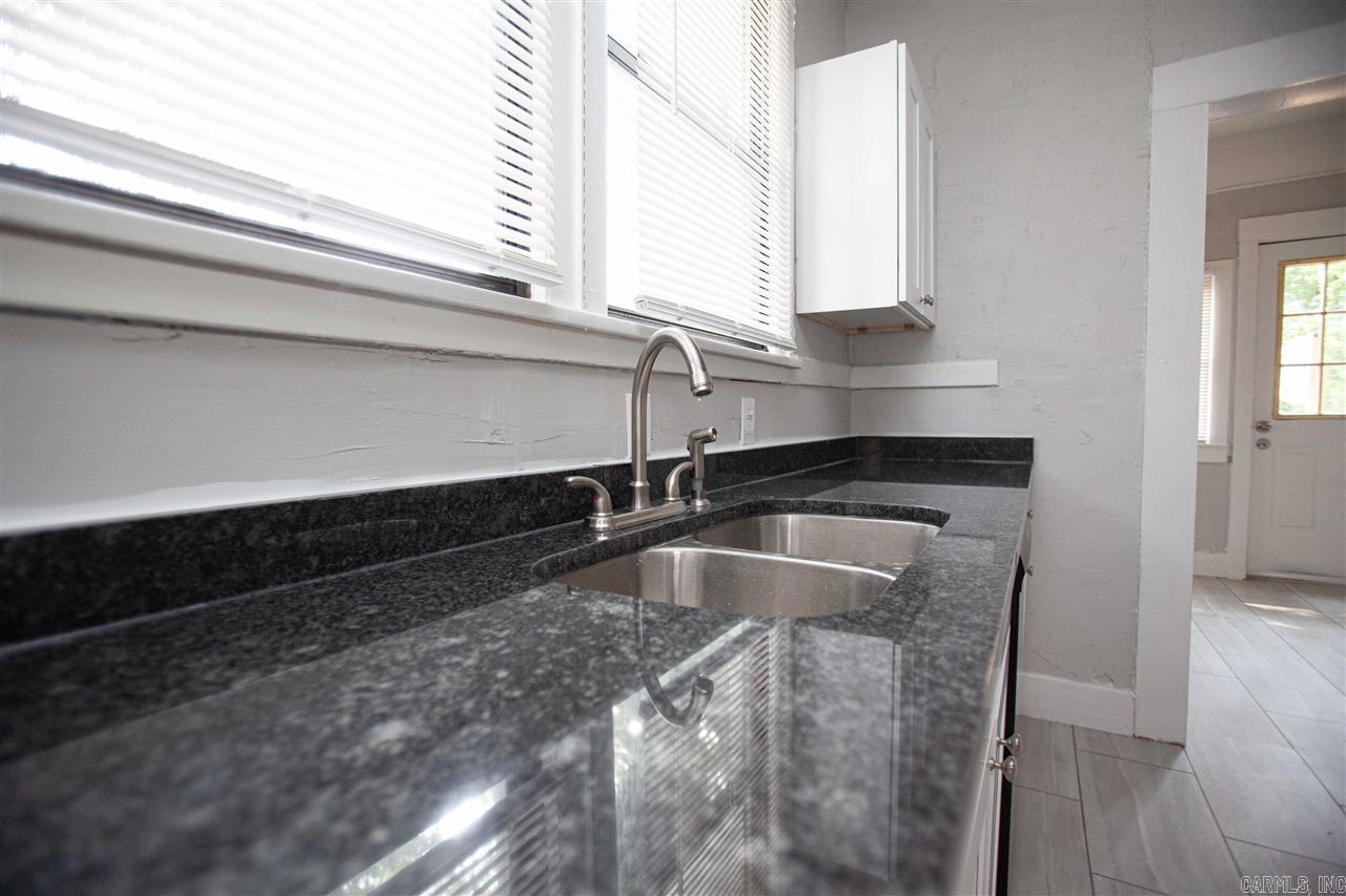 Hill Crest - Residential Lease