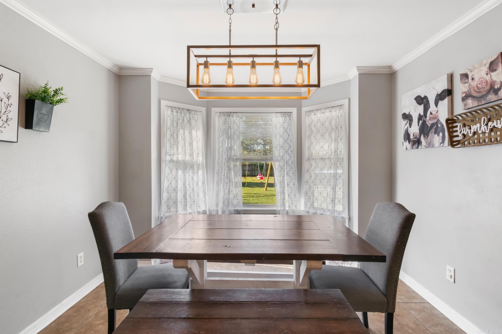 HICKORY MEADOW ESTATES - Residential