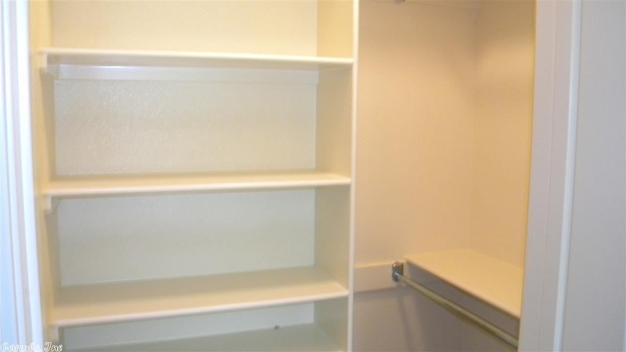 Pine Wood - Residential