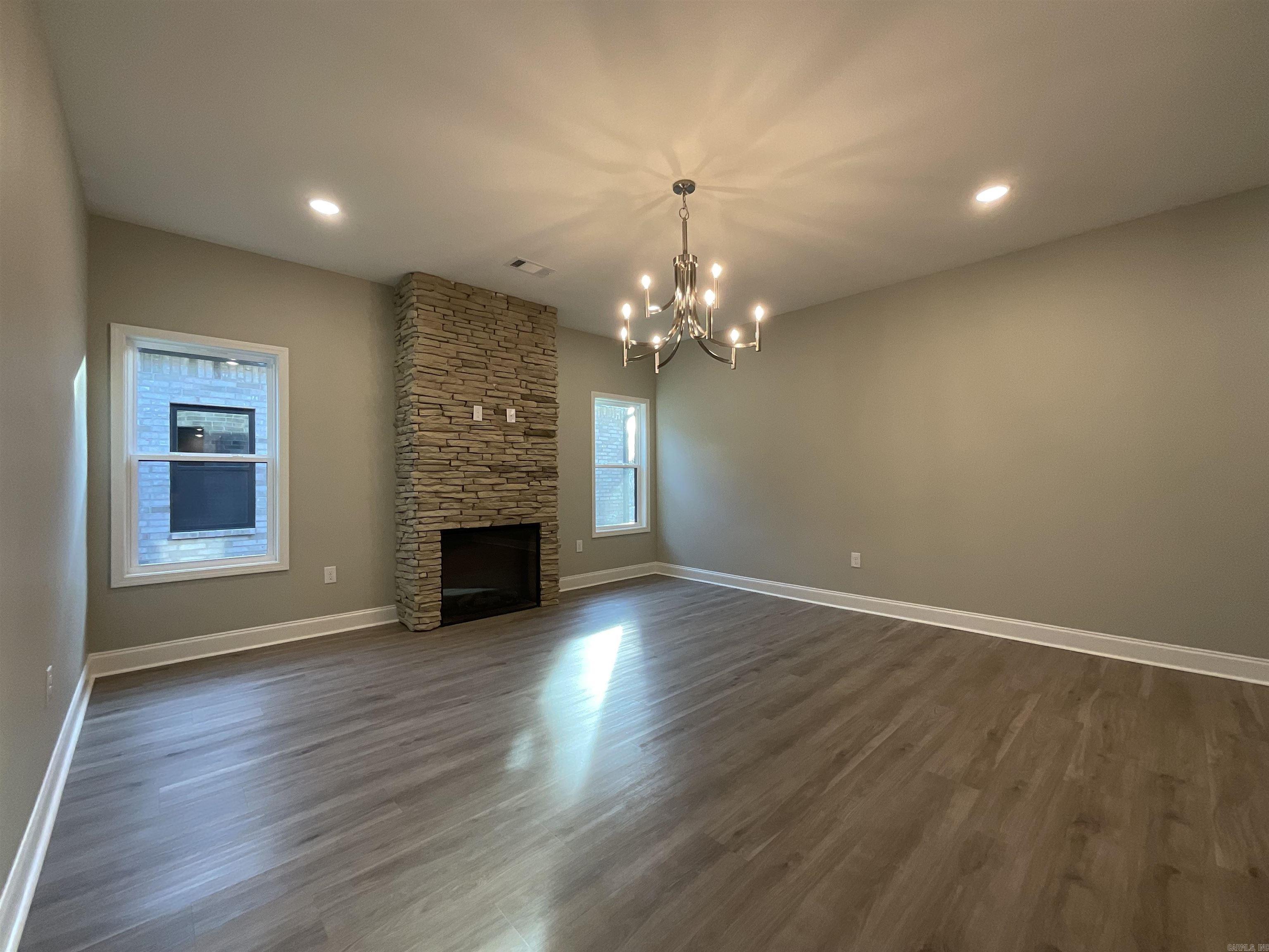 BROWN ADD TO JACK - Residential