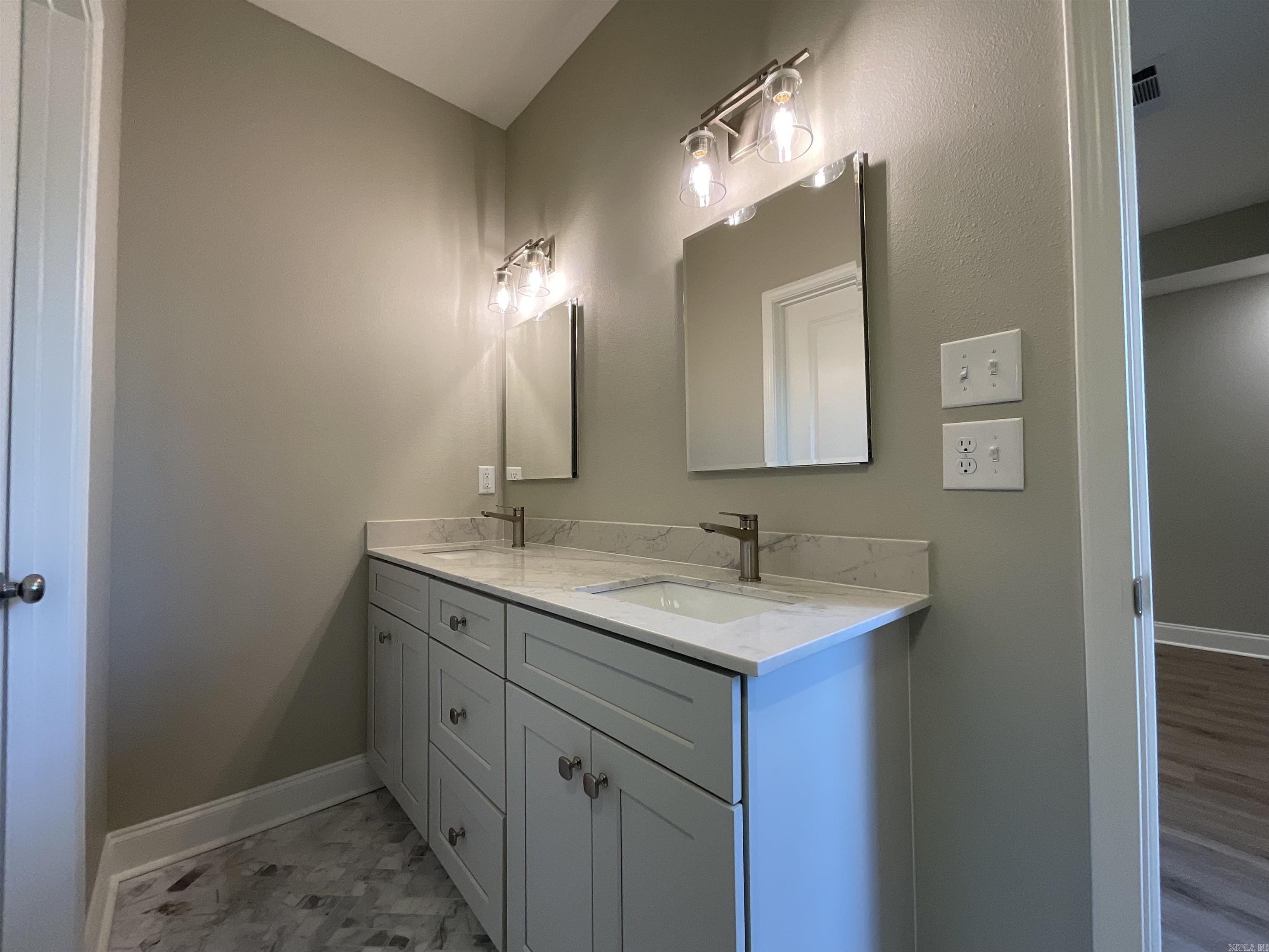 BROWN ADD TO JACK - Residential