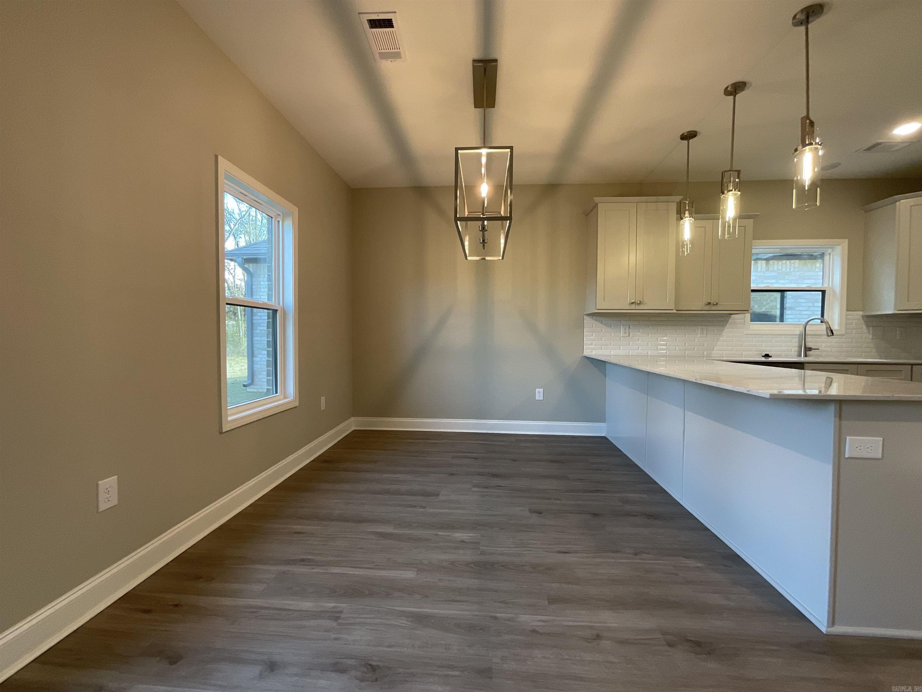 BROWN ADD TO JACK - Residential