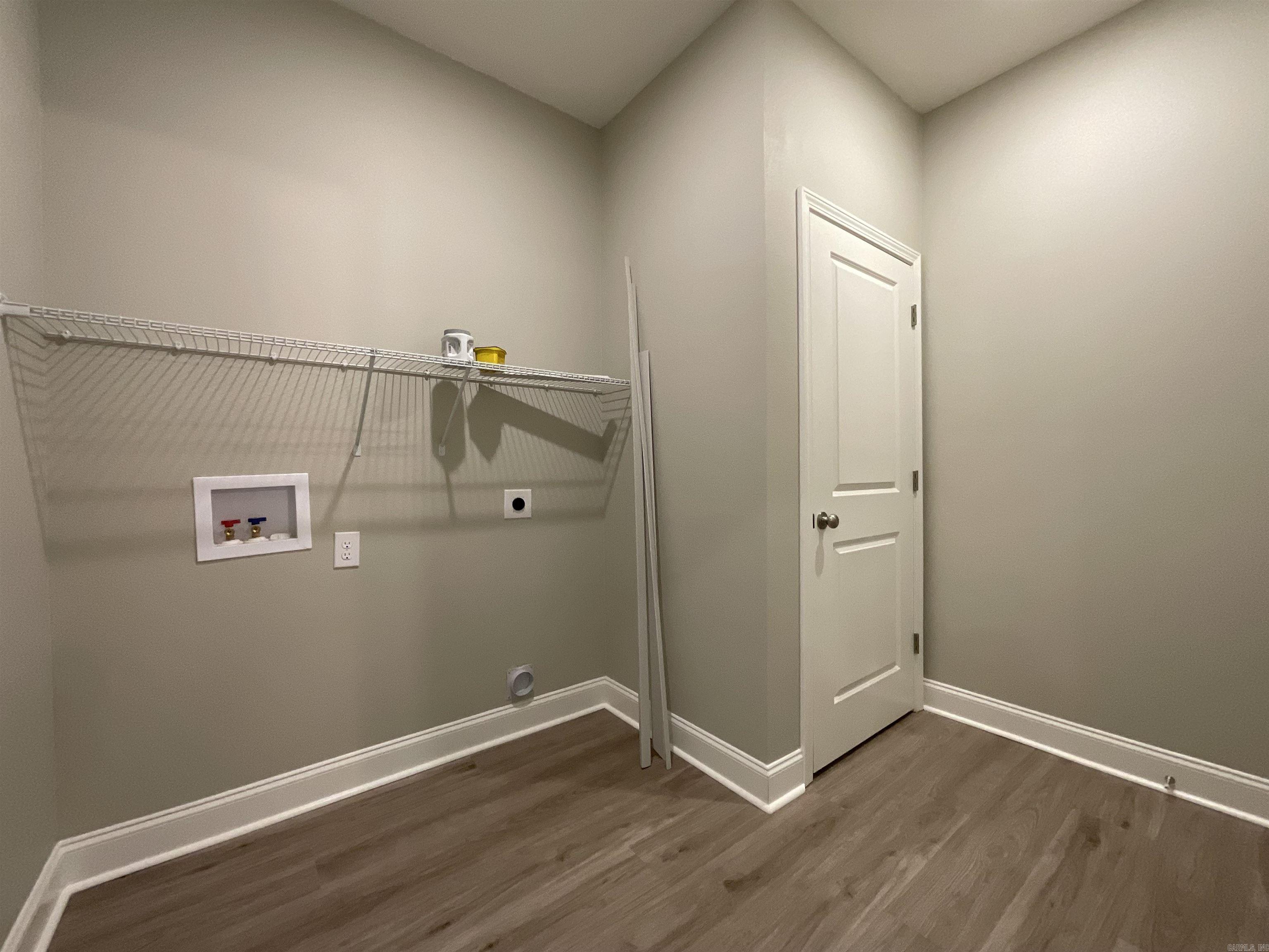 BROWN ADD TO JACK - Residential