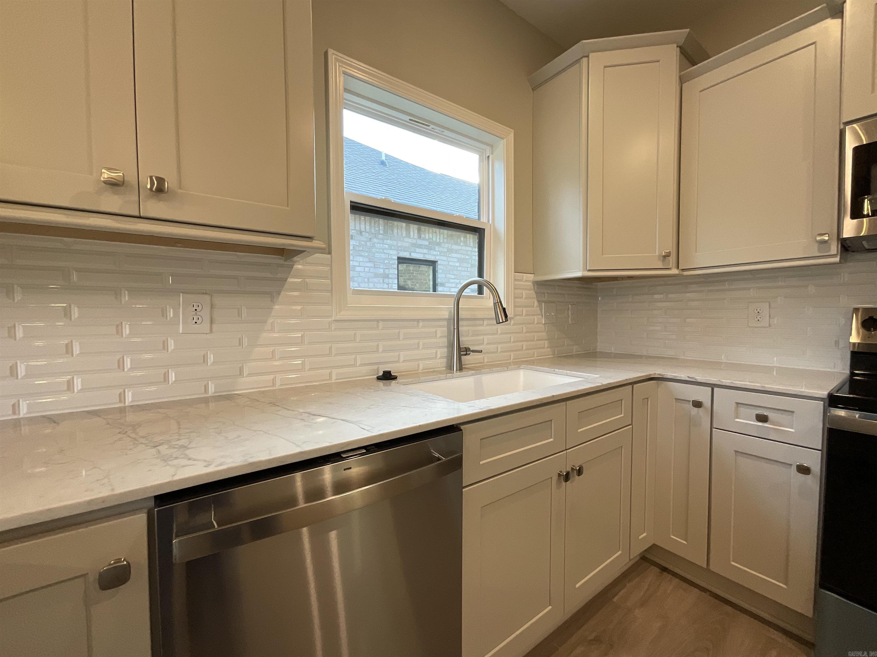 BROWN ADD TO JACK - Residential