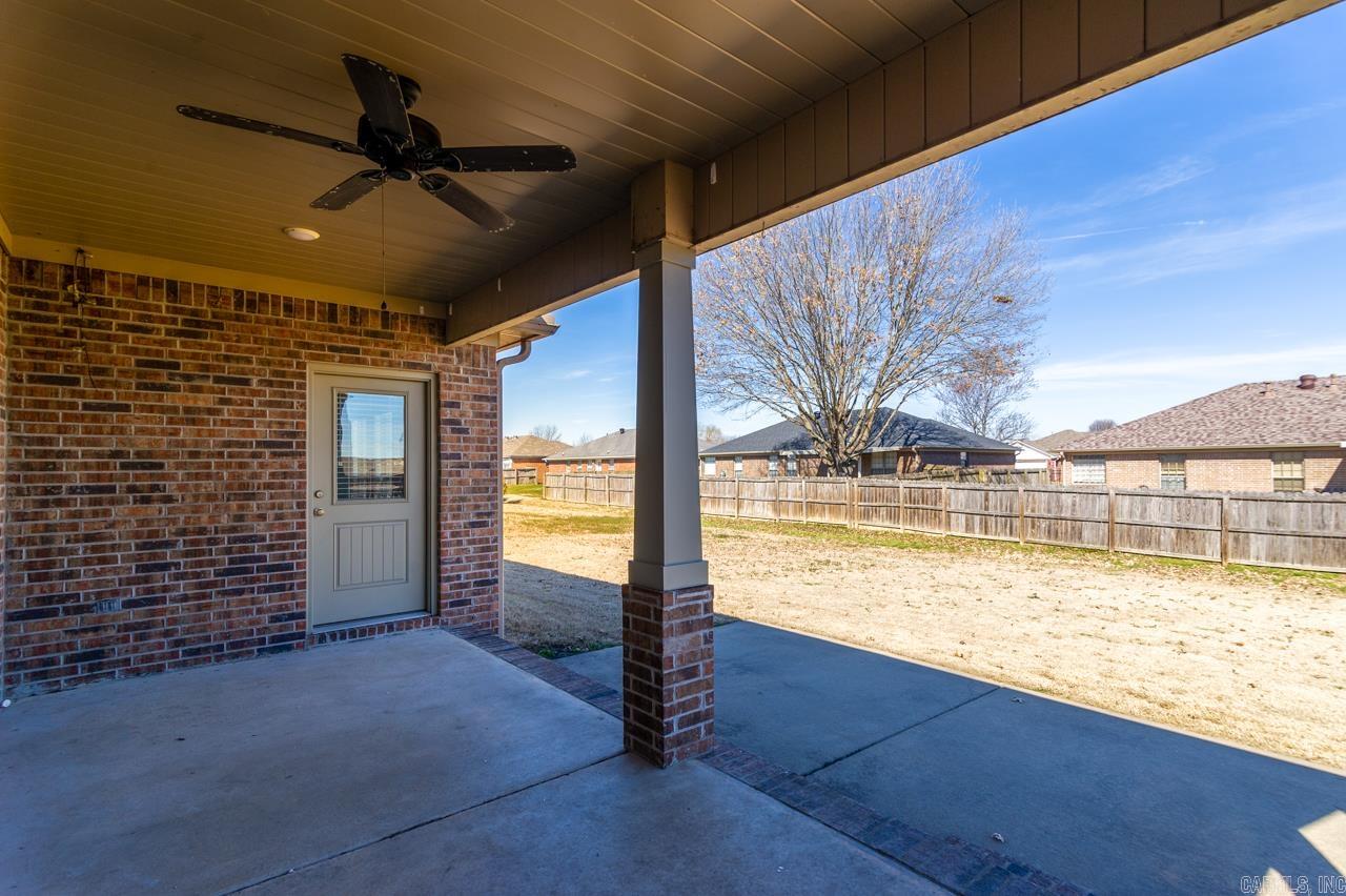 SALEM WOODS - Residential