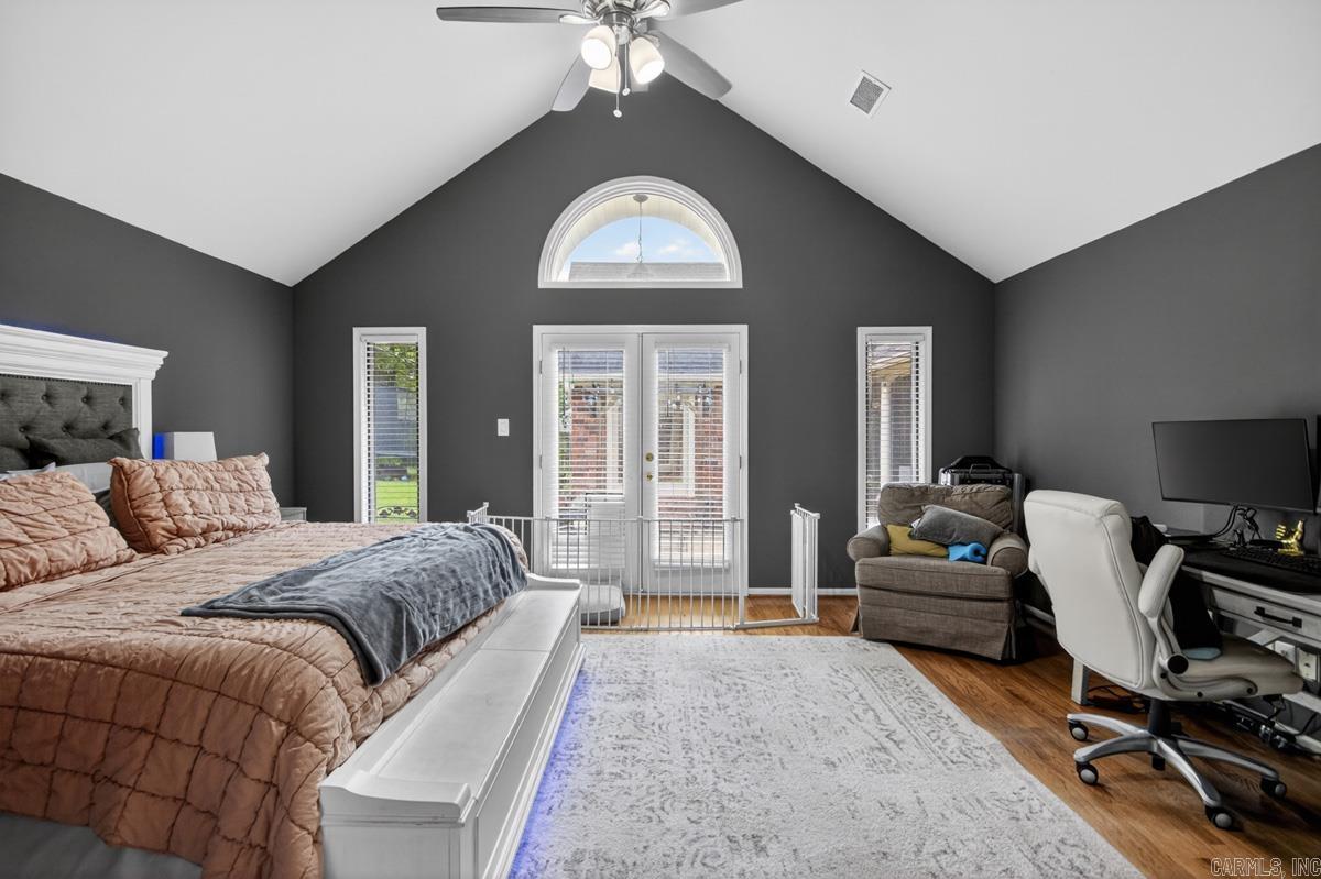 WELLINGTON POINTE - Residential