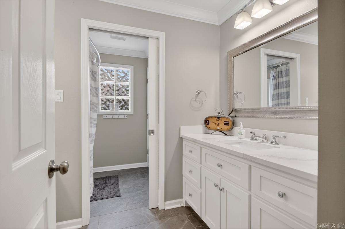 WELLINGTON POINTE - Residential