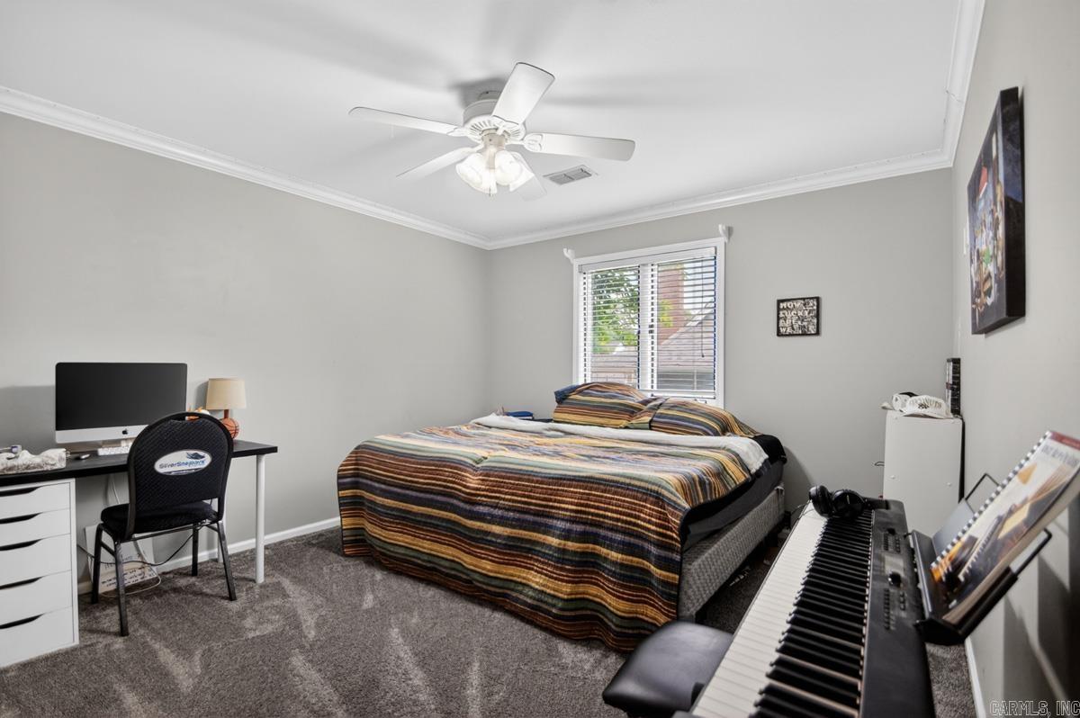 WELLINGTON POINTE - Residential