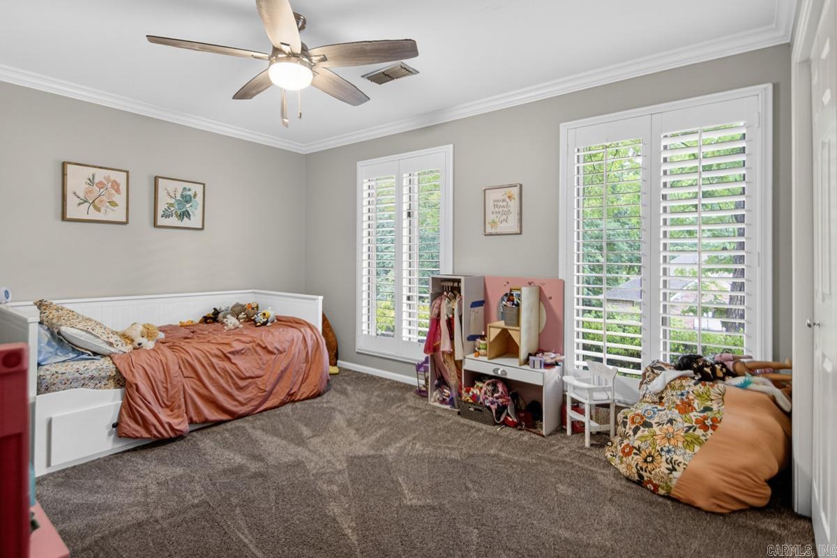 WELLINGTON POINTE - Residential