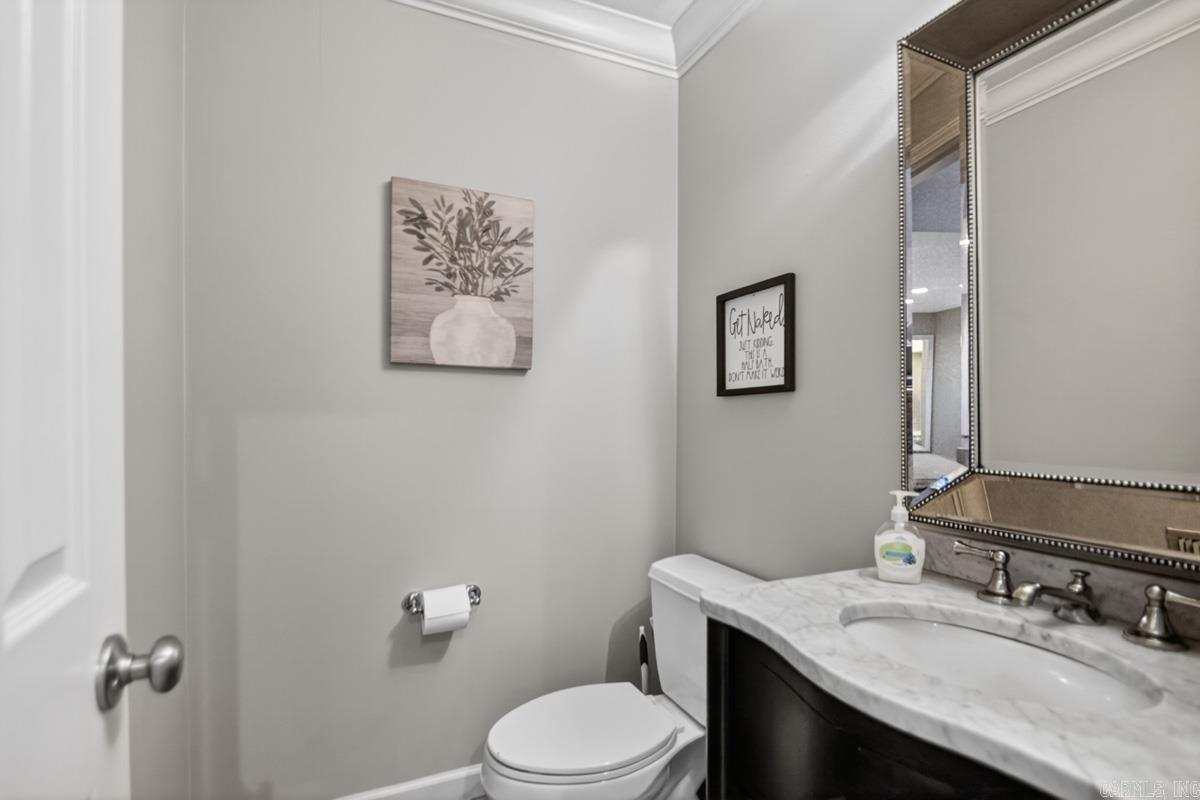 WELLINGTON POINTE - Residential