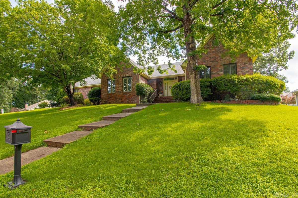 WELLINGTON POINTE - Residential